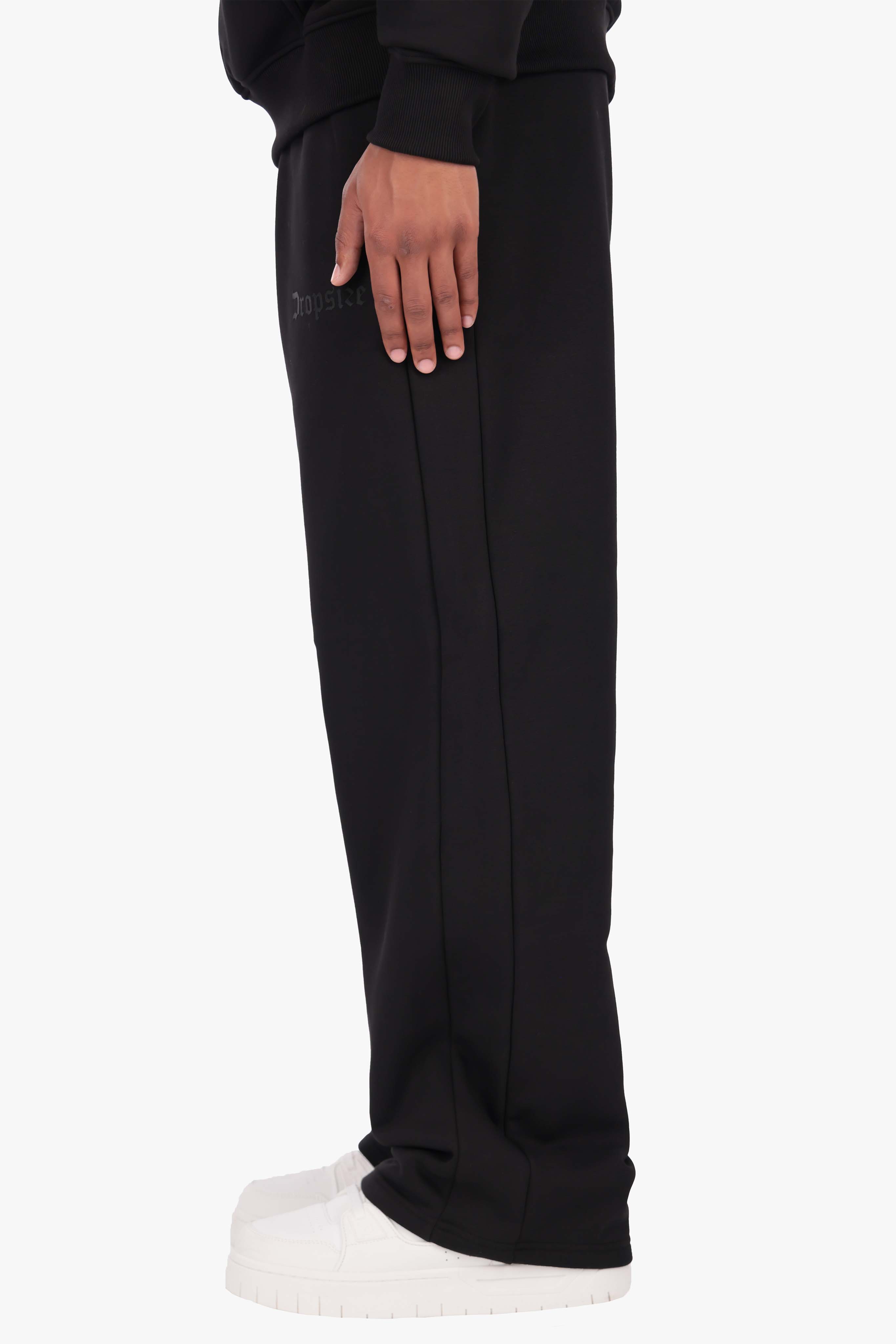 HD OPEN LEG JOGGER BLACK