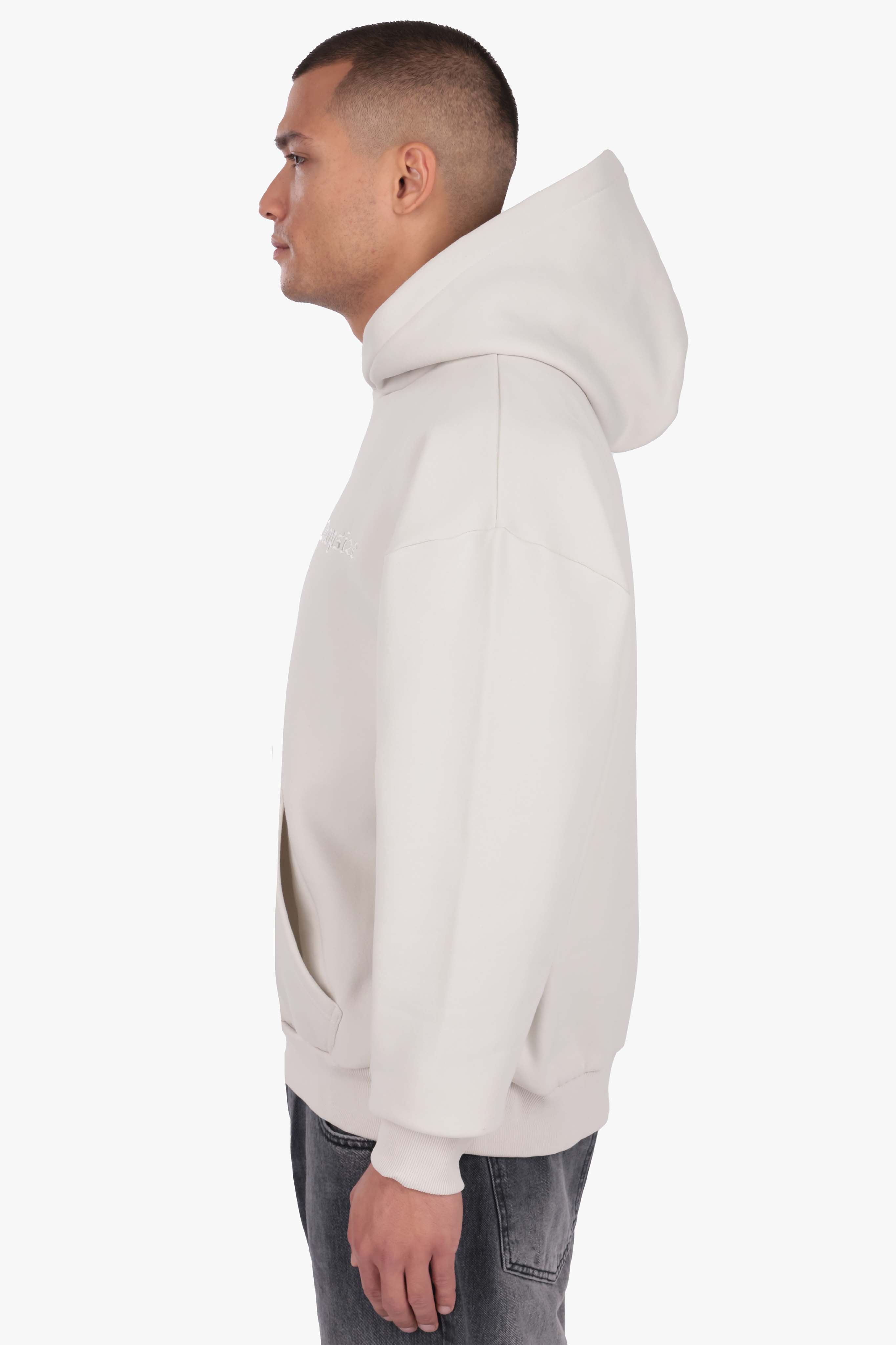 HEAVY OVERSIZE EMBO HOODIE LILY WHITE