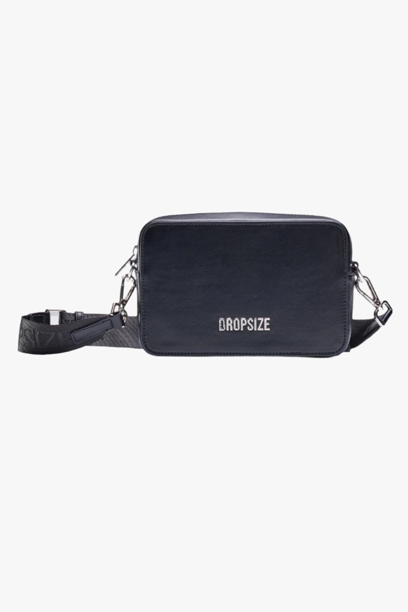 ESSENTIALS SHOULDER BAG BLACK