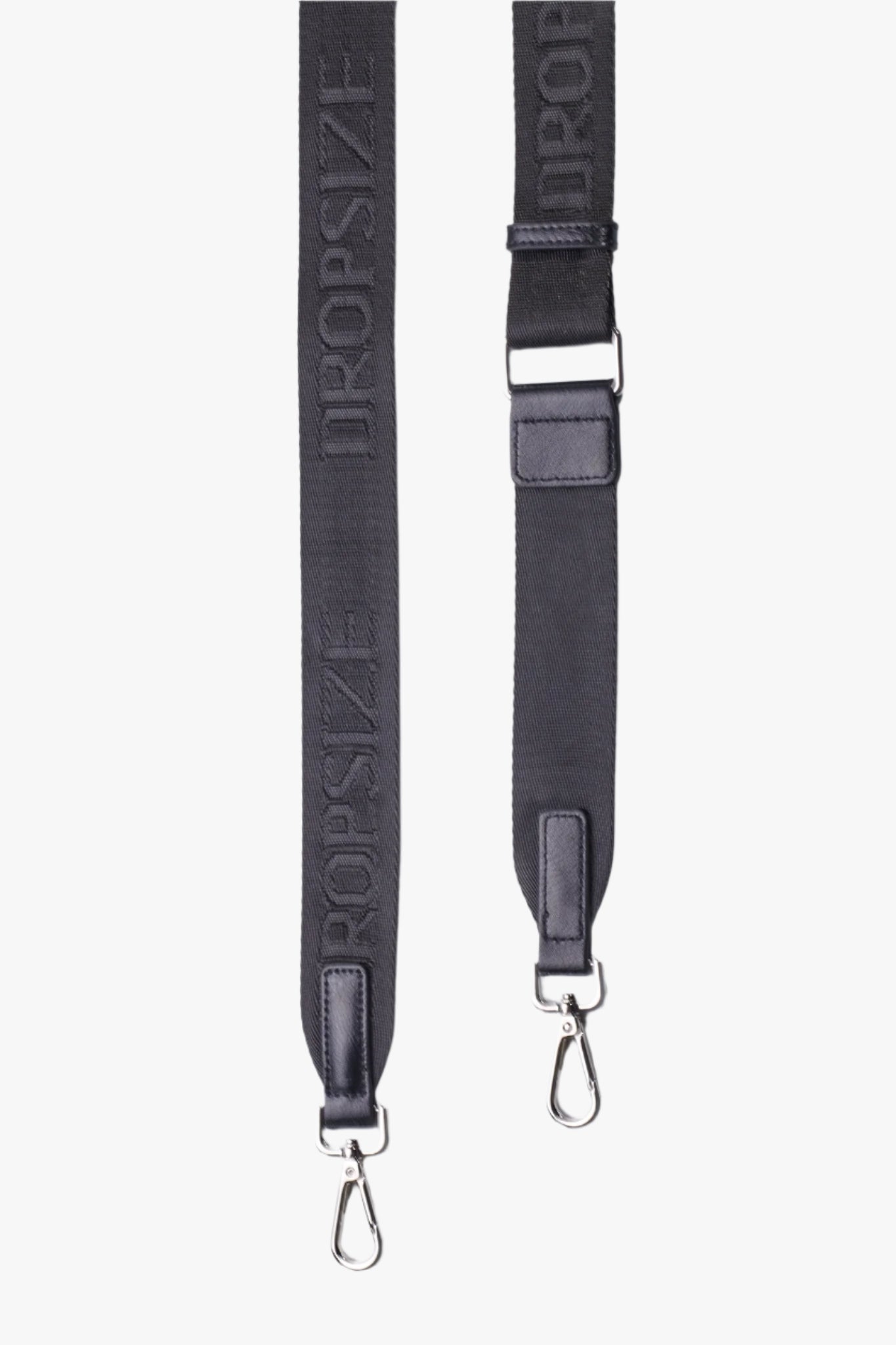 ESSENTIALS SHOULDER BAG SMALL BLACK