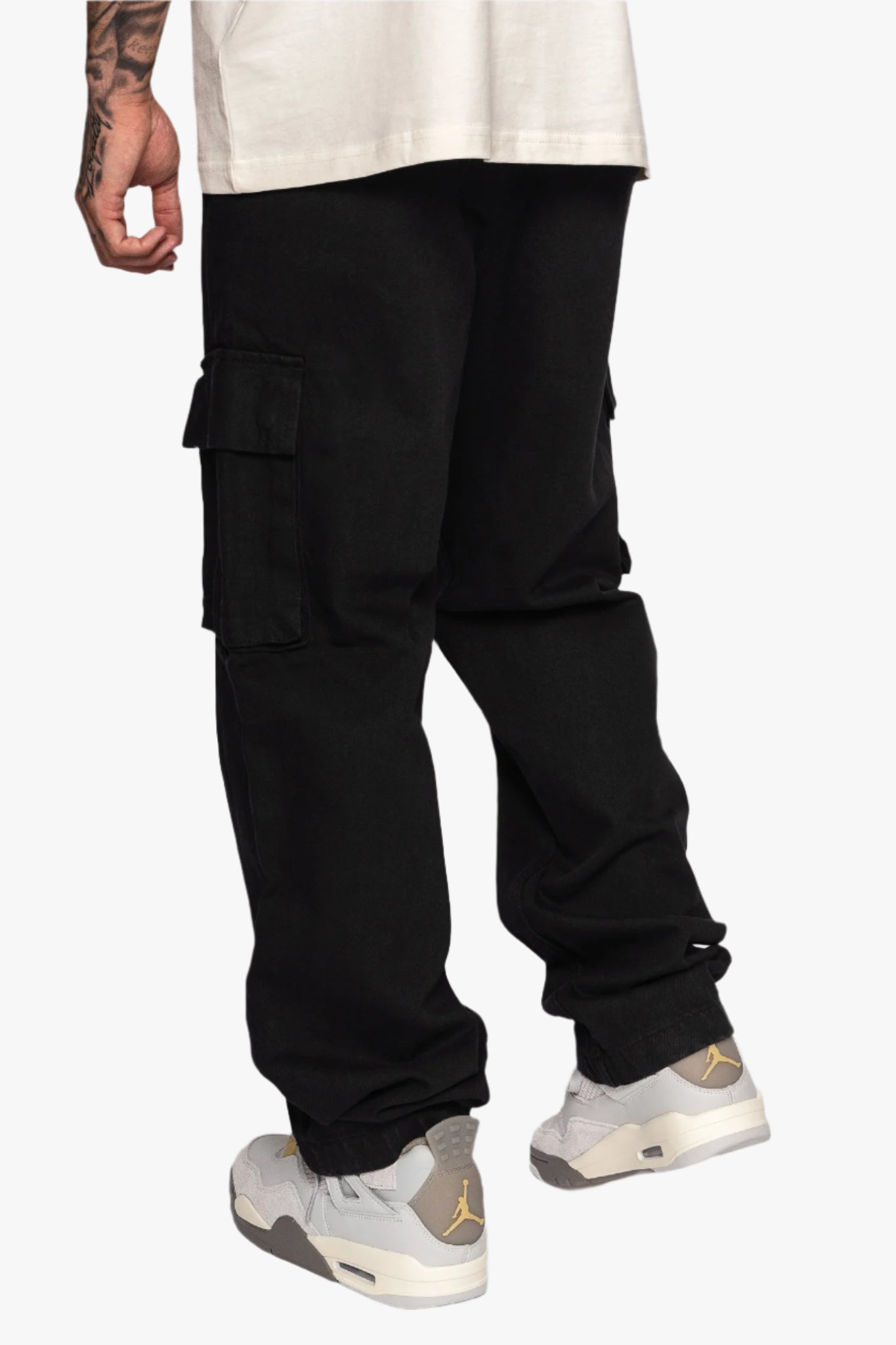 V2 CARGO JEANS SINGLE POCKET BLACK
