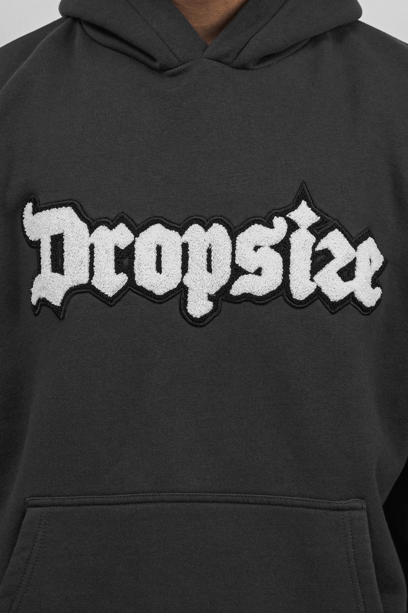 HEAVY OVERSIZE FROTTEE EMBO HOODIE WASHED BLACK