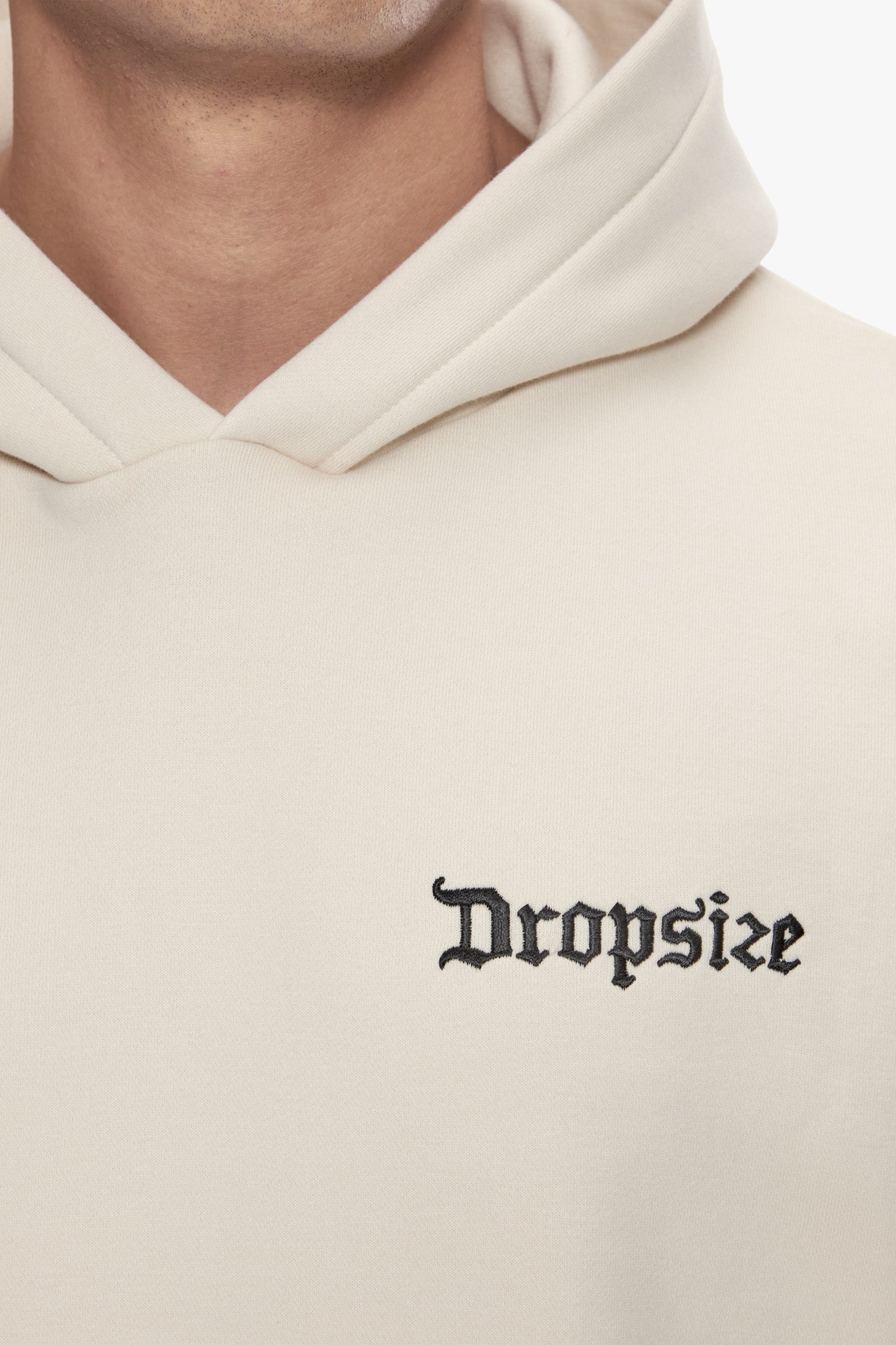 HEAVY OVERSIZE EMBO HOODIE COCONUT MILK
