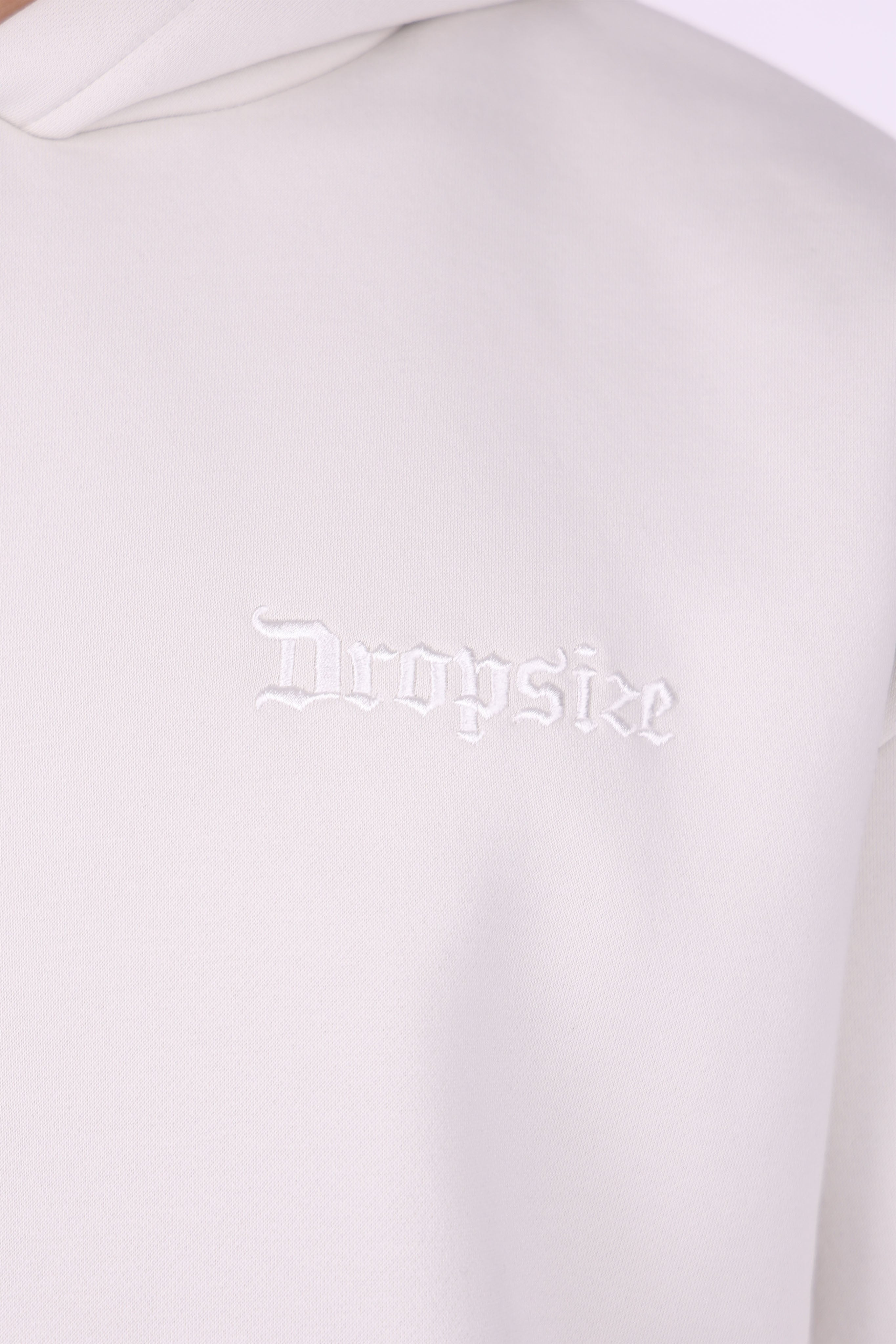 HEAVY OVERSIZE EMBO LIGHT GREY