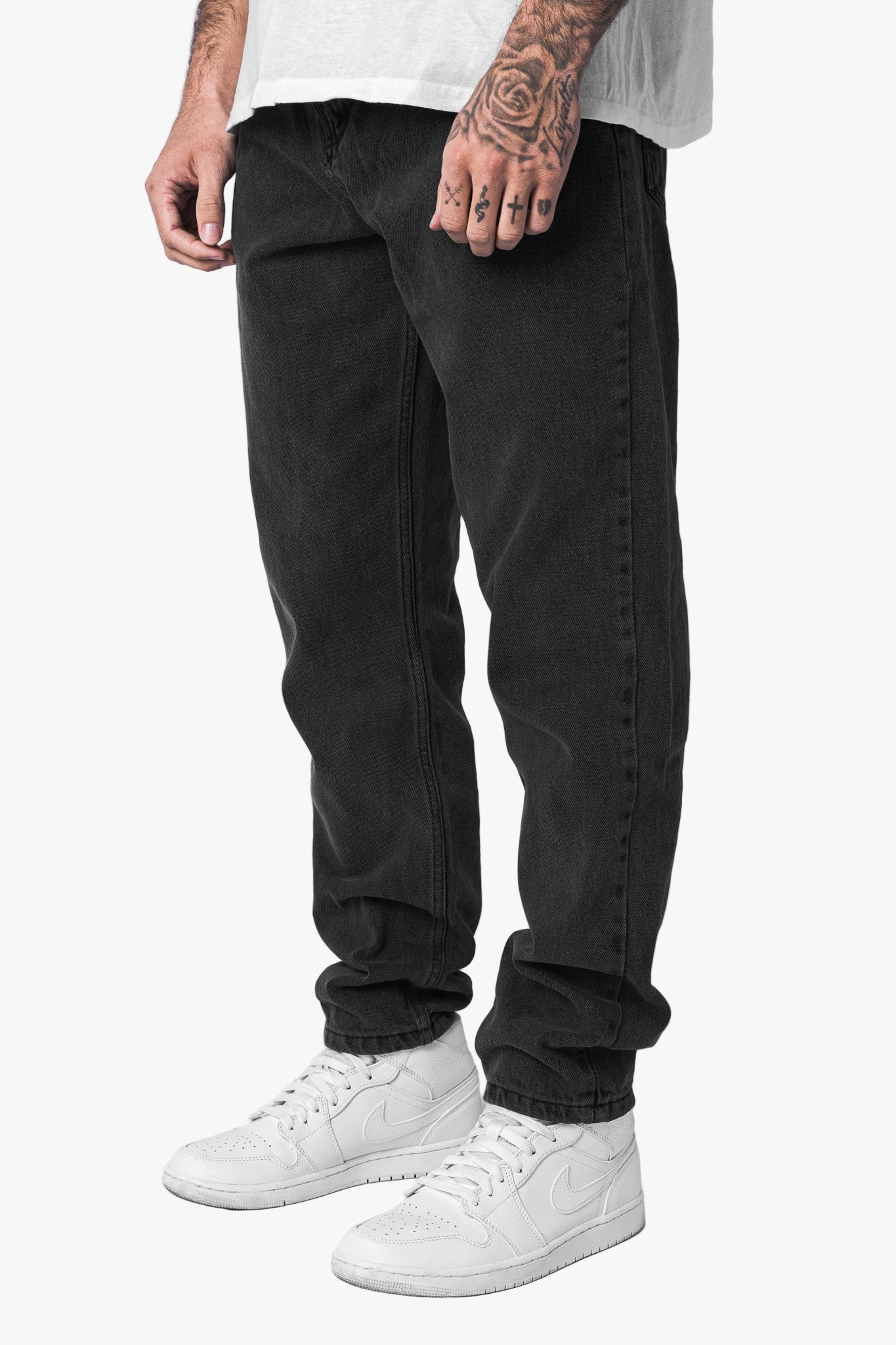 LOOSE FIT WASHED GREY JEANS