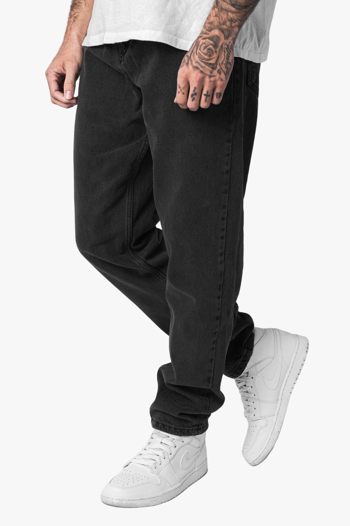LOOSE FIT WASHED GREY JEANS