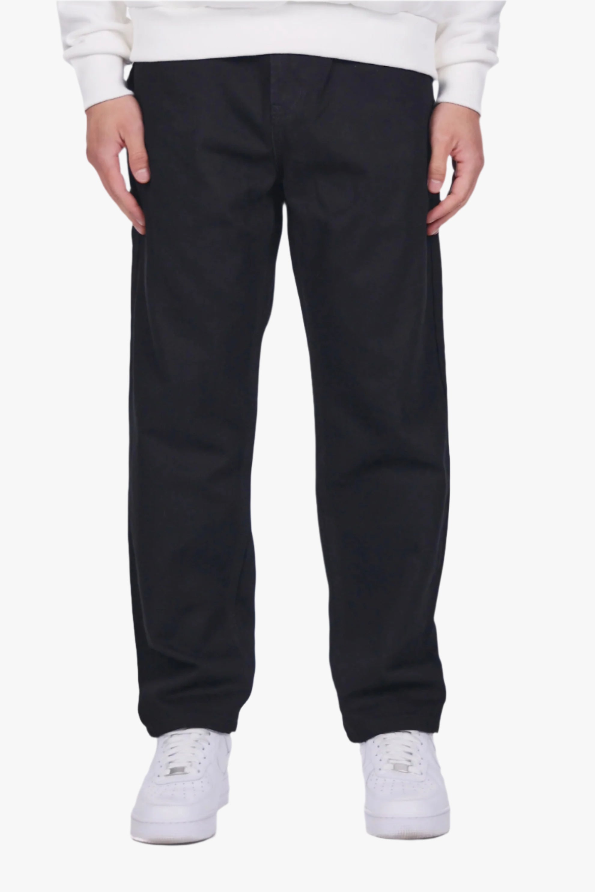 STRAIGHT REGULAR BLACK JEANS