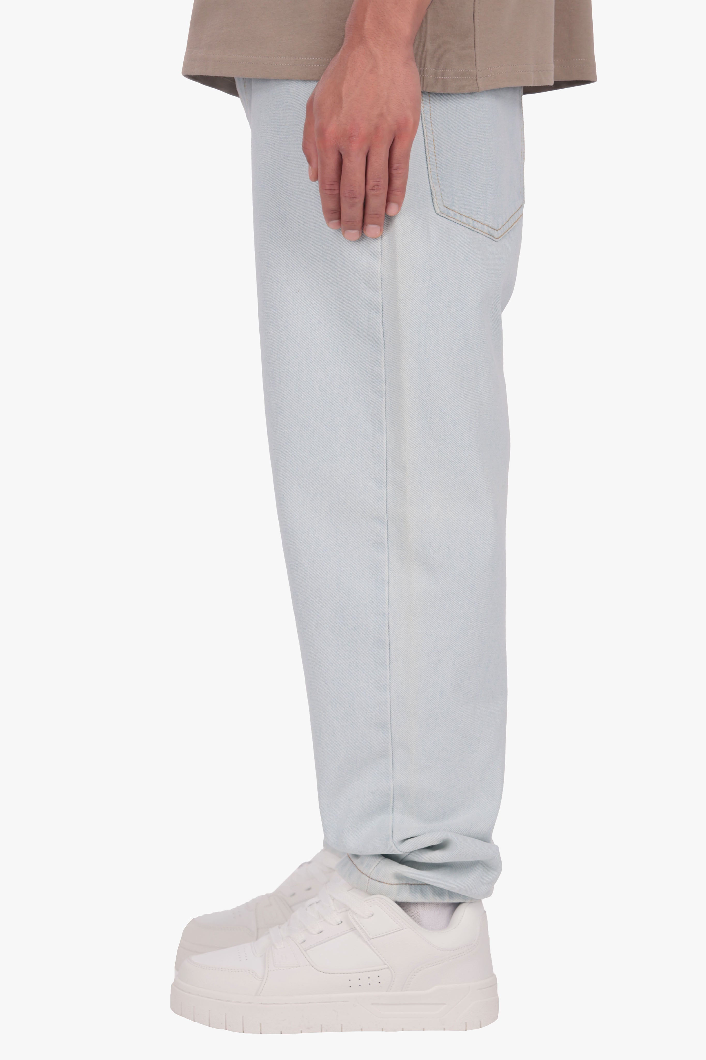 CARROT REGULAR LIGHT BLUE JEANS