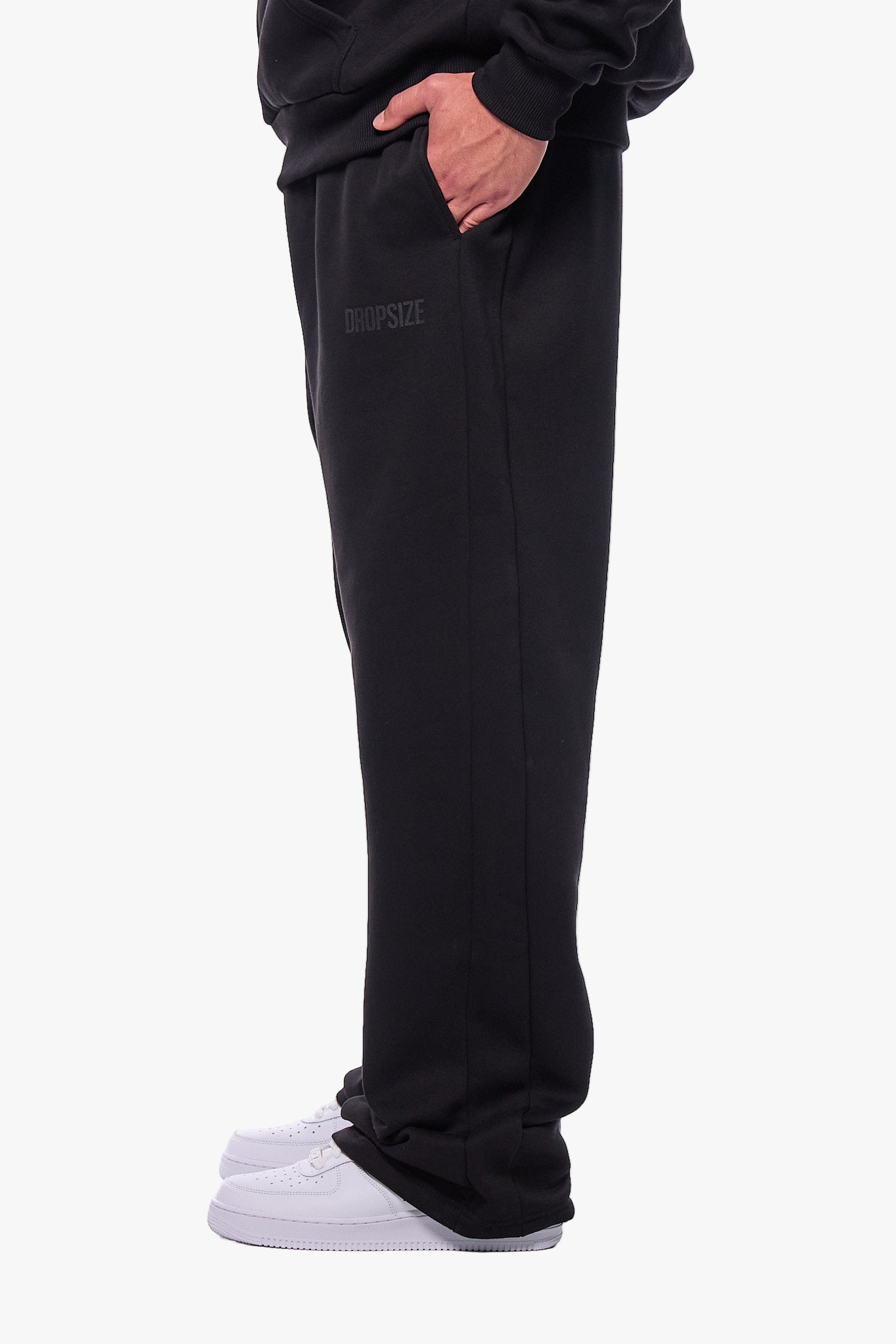 OPEN LEG JOGGER BLACK