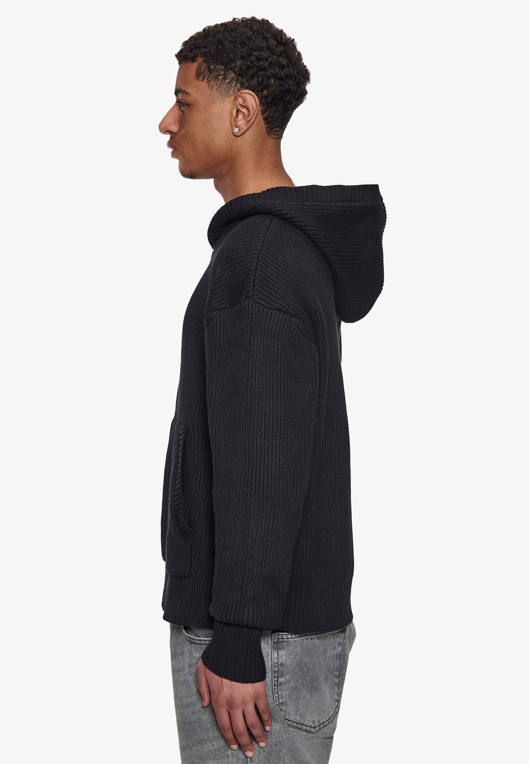 KNITTED ZIP-HOODIE BLACK
