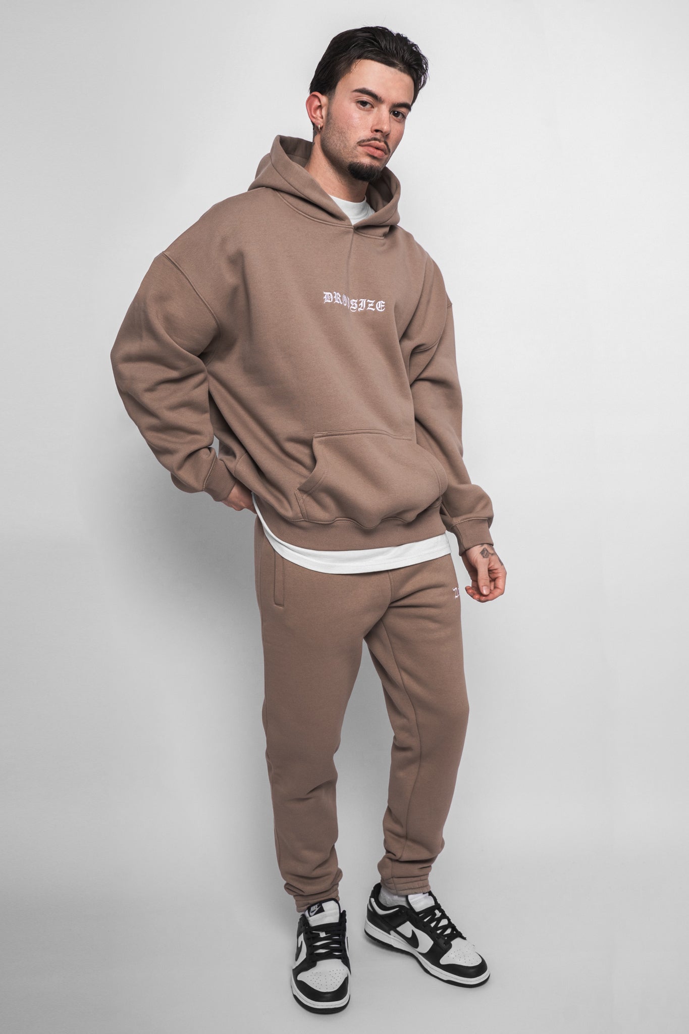 EMBO V2 JOGGER SILVER MINK