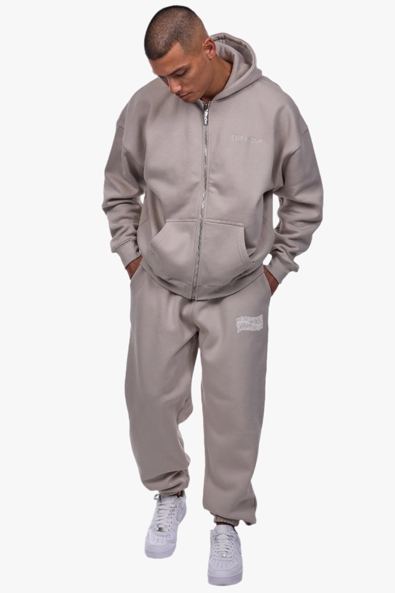 HEAVY MIRRORED LOGO JOGGER STONE