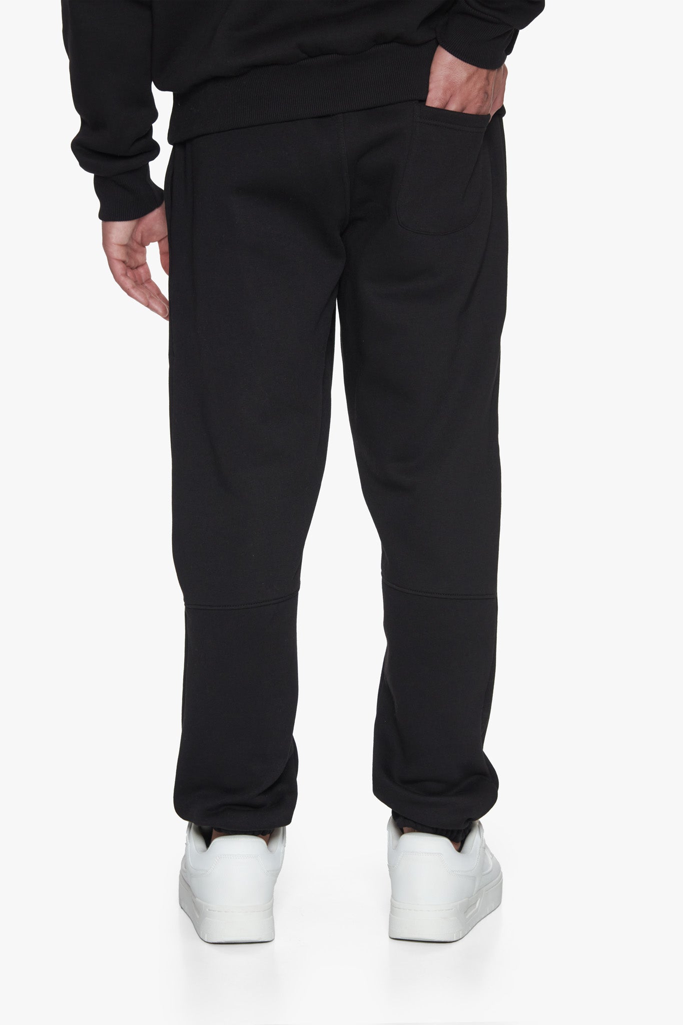 METAL PATCH JOGGER BLACK