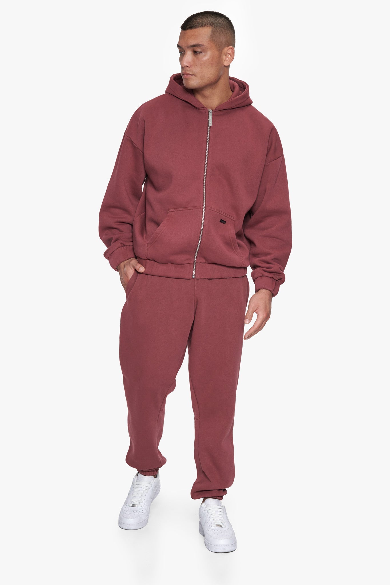 METAL PATCH JOGGER BURGUNDY