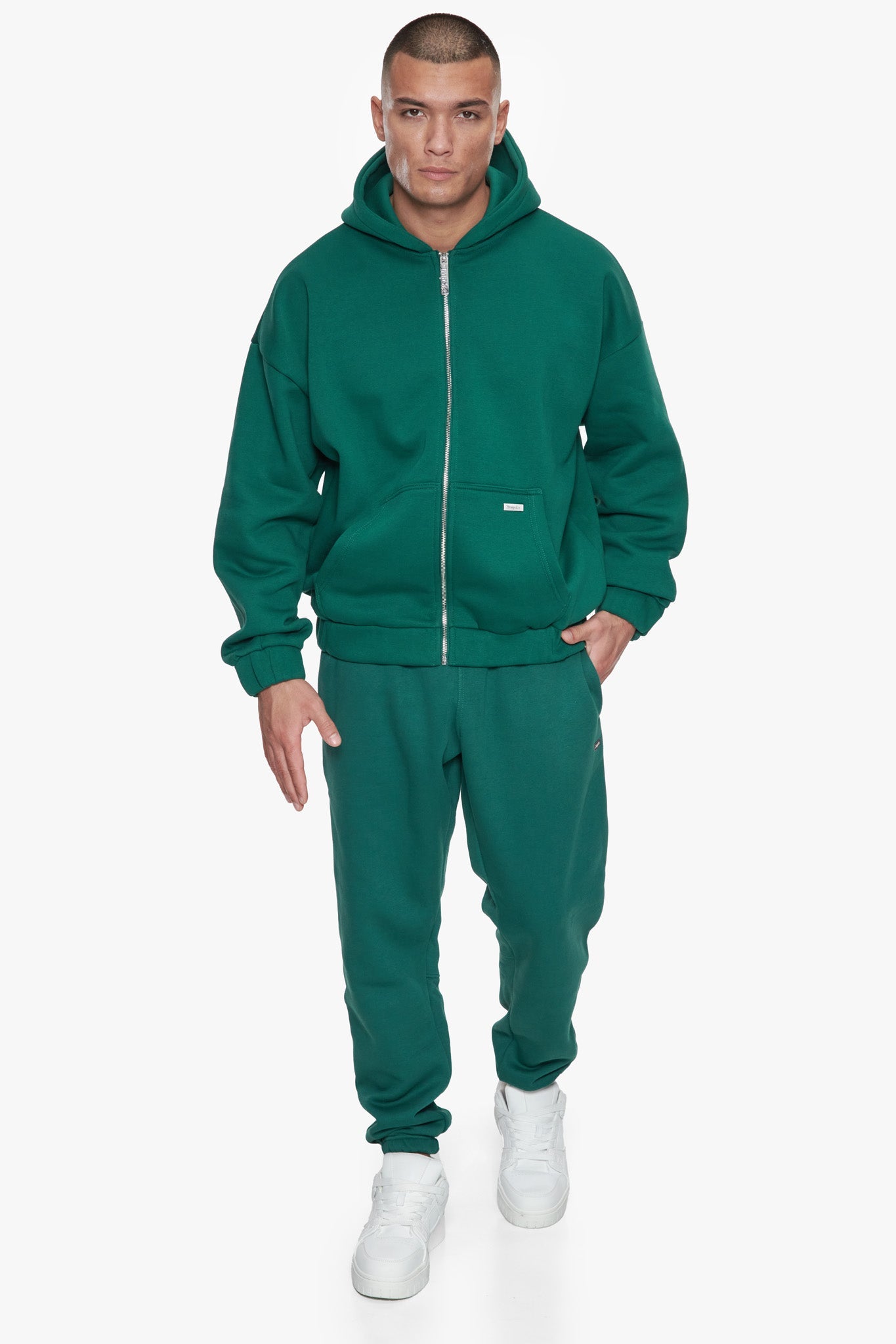 METAL PATCH JOGGER GREEN
