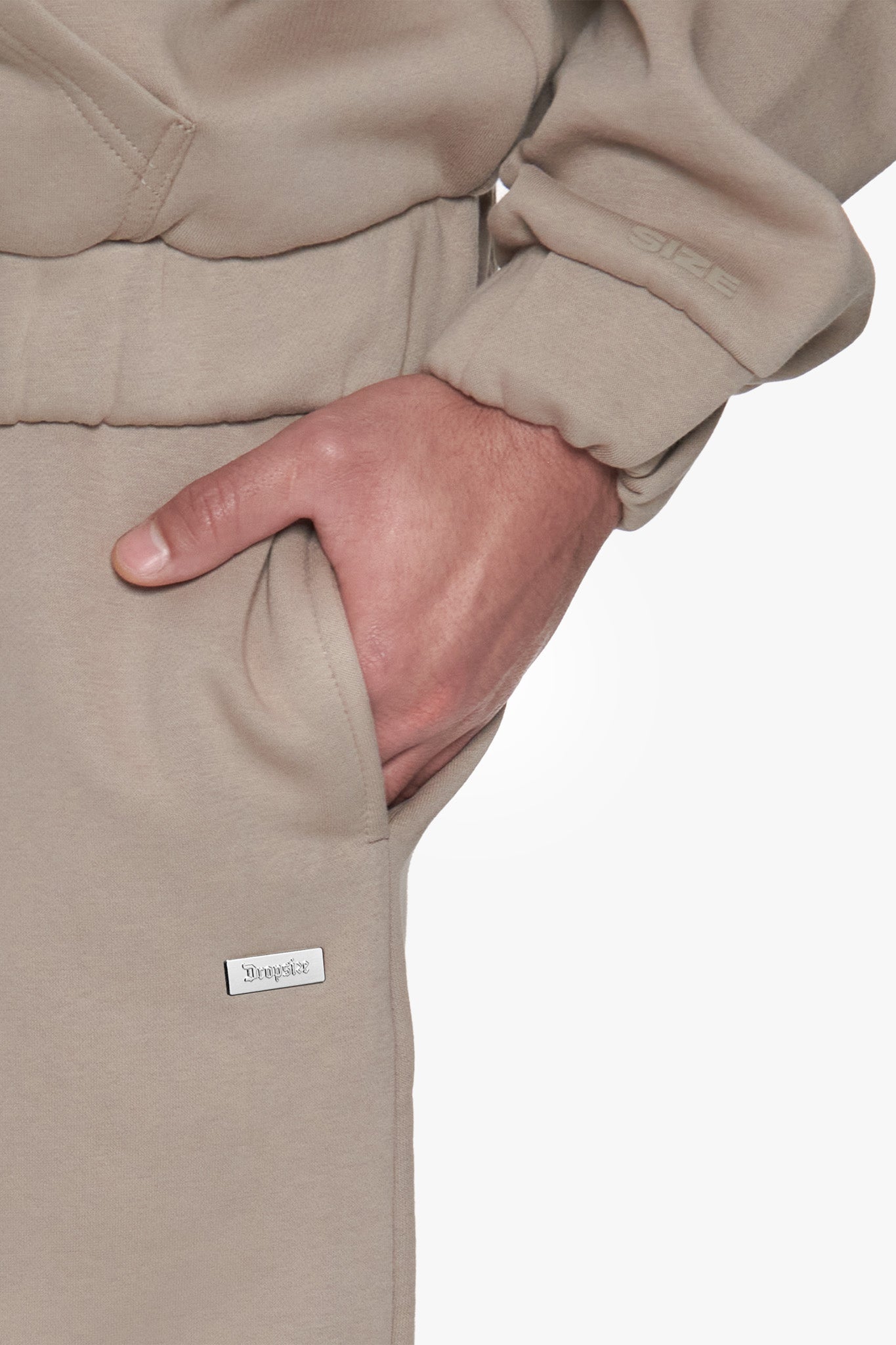 METAL PATCH JOGGER SIMPLY TAUPE