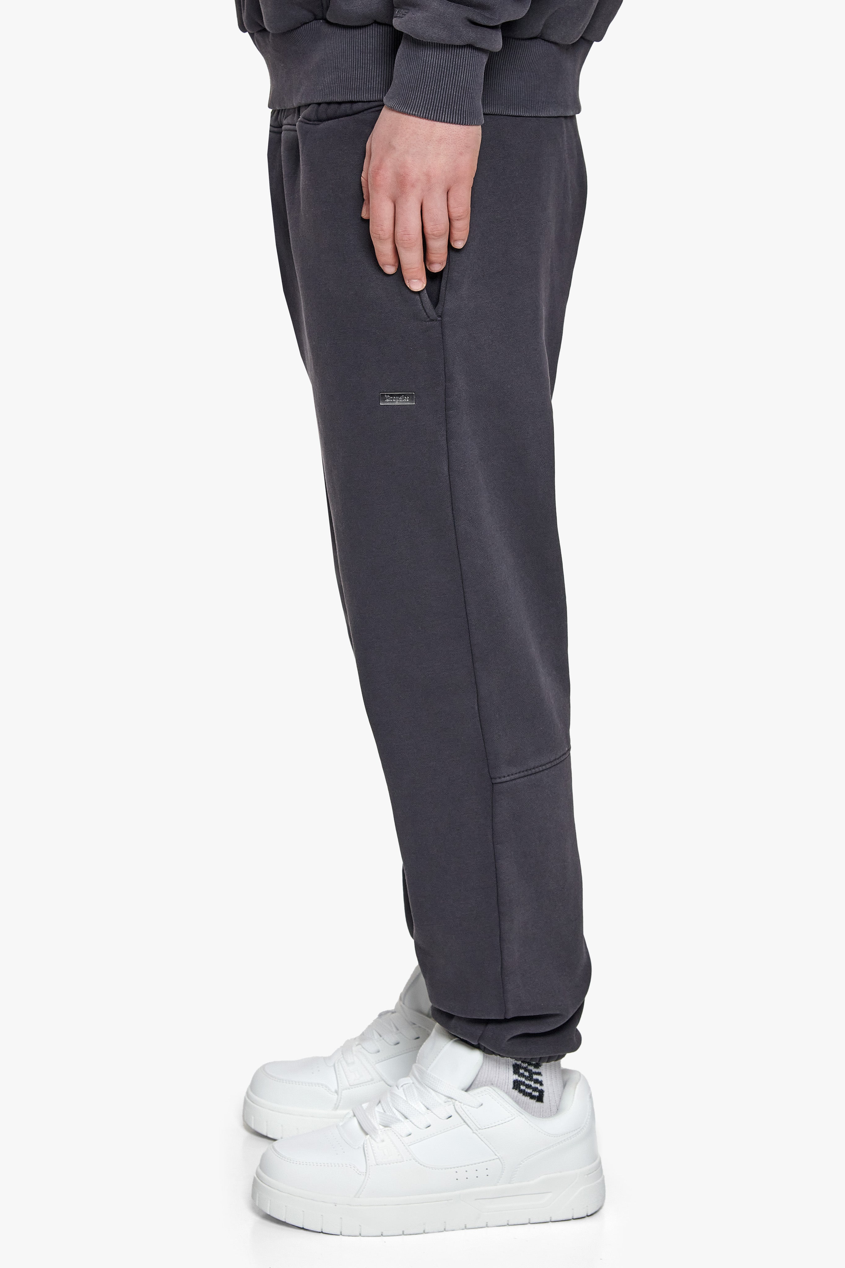 METAL PATCH JOGGER VINTAGE BLACK