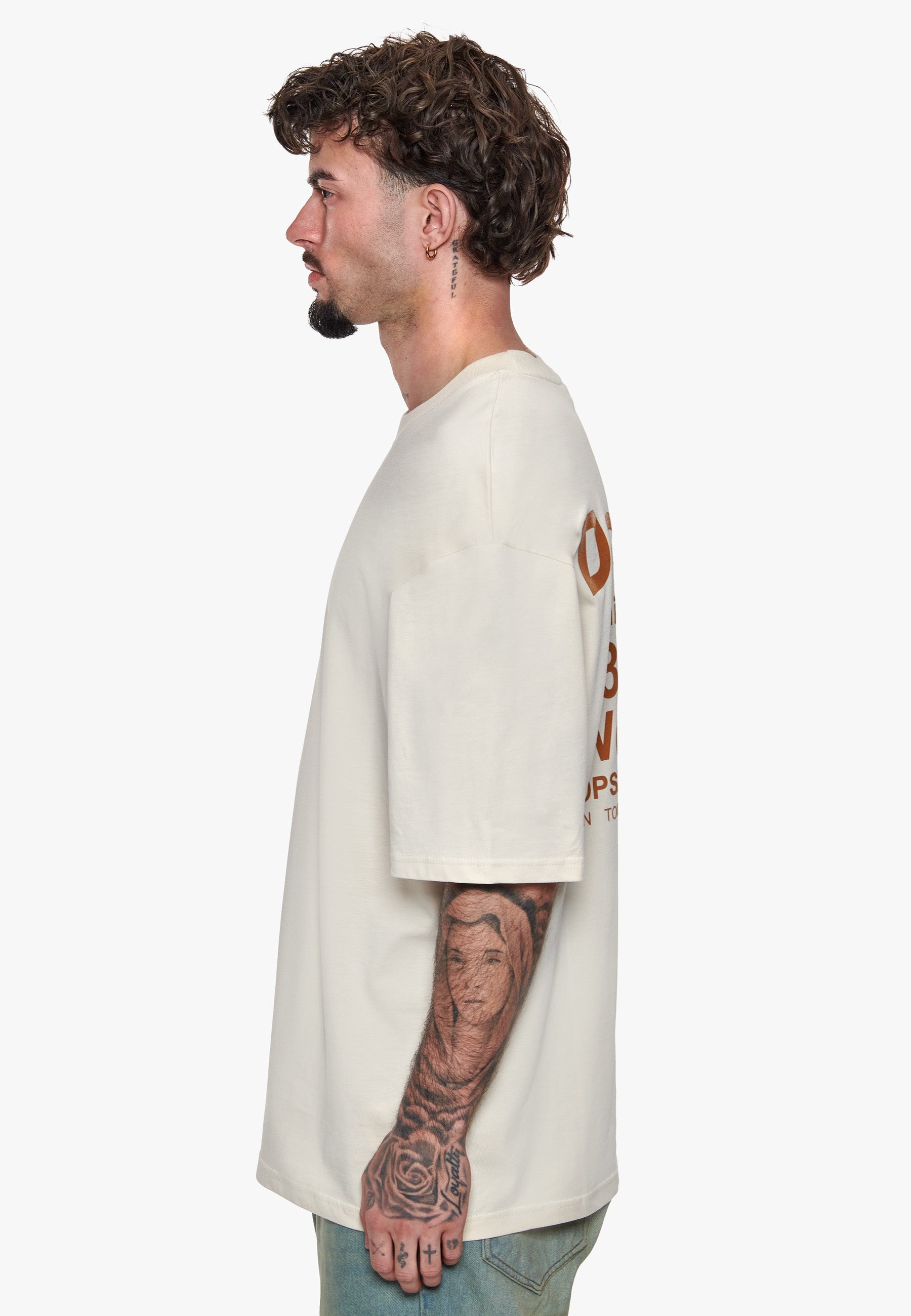 HEAVY OVERSIZED WORLD WIDE T-SHIRT COCONUT MILK