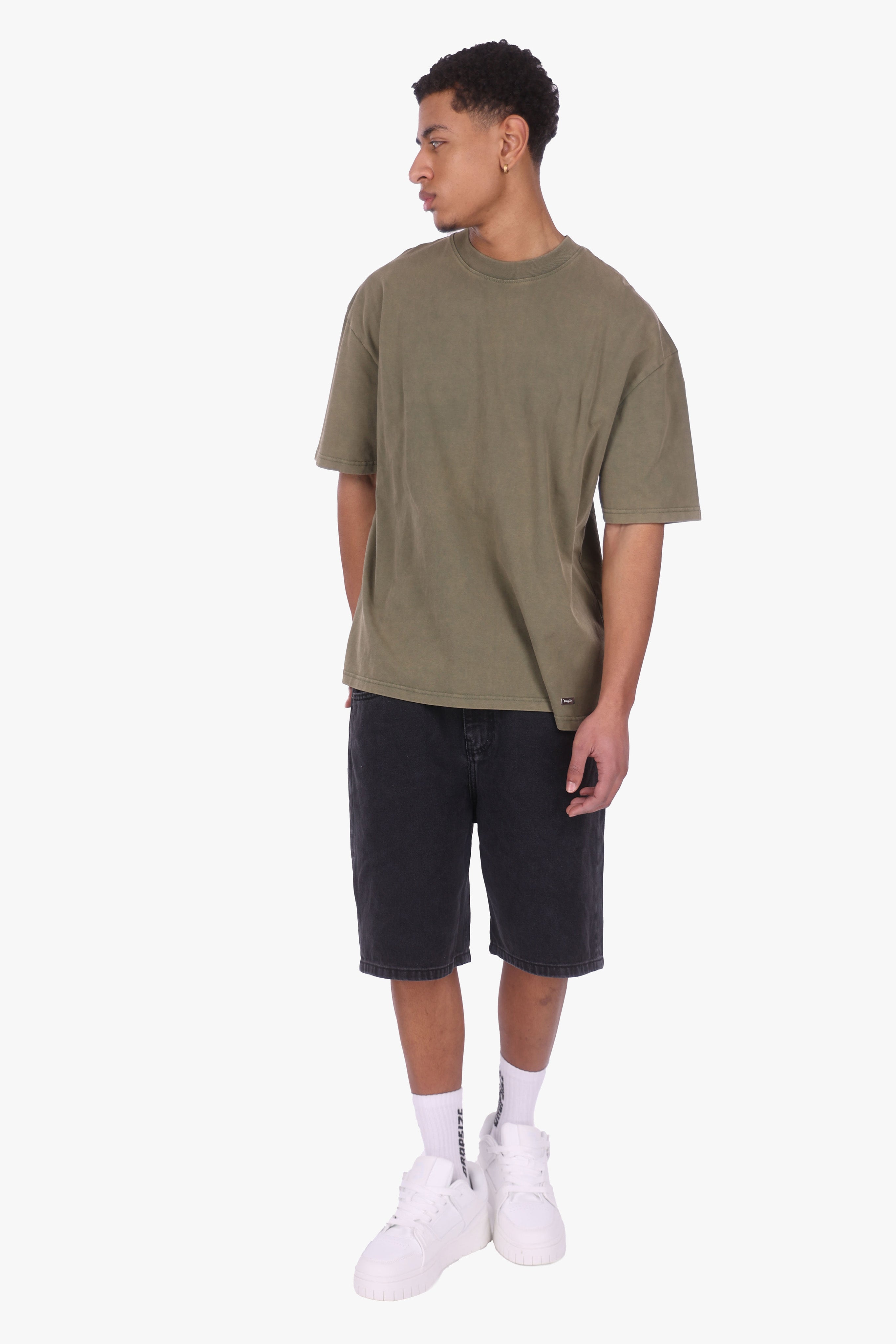 HEAVY OVERSIZE METAL PATCH T-SHIRT ACID WASHED OLIVE