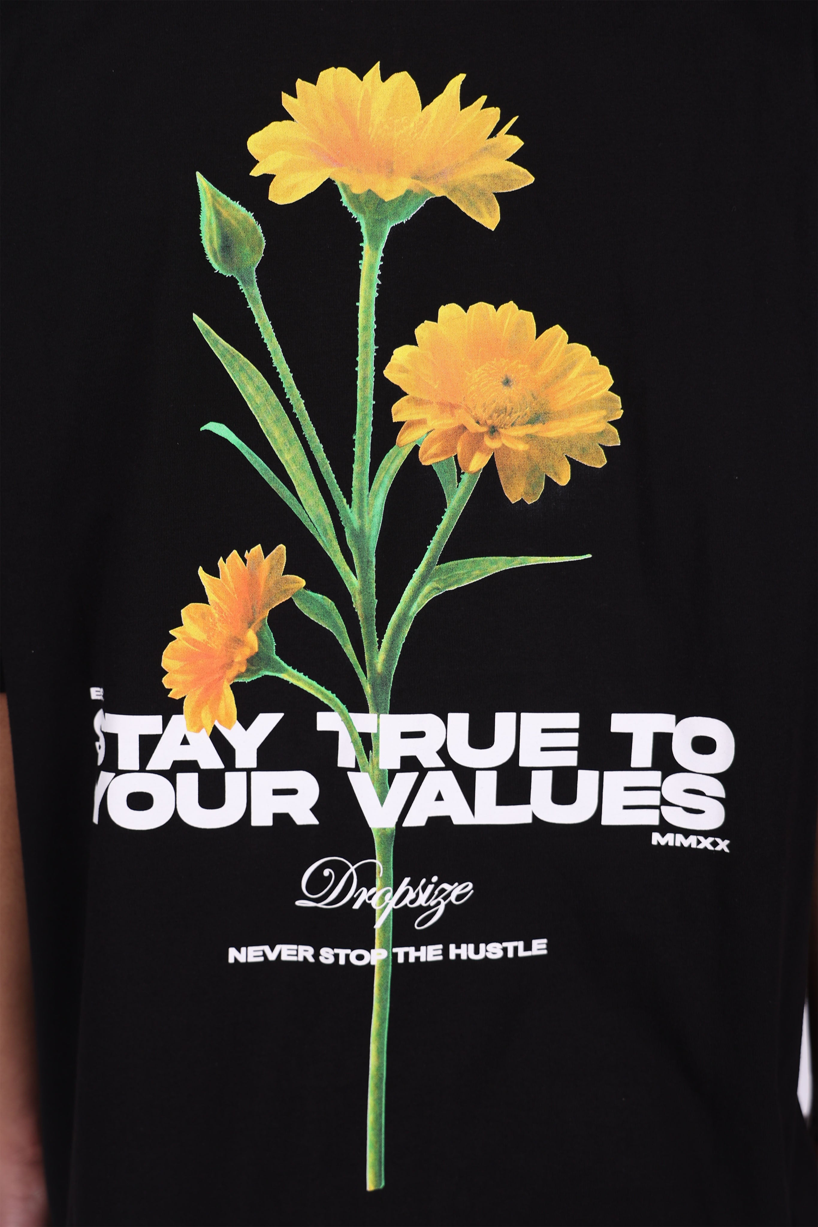 HEAVY OVERSIZE STAY TRUE FLOWERS T-SHIRT BLACK