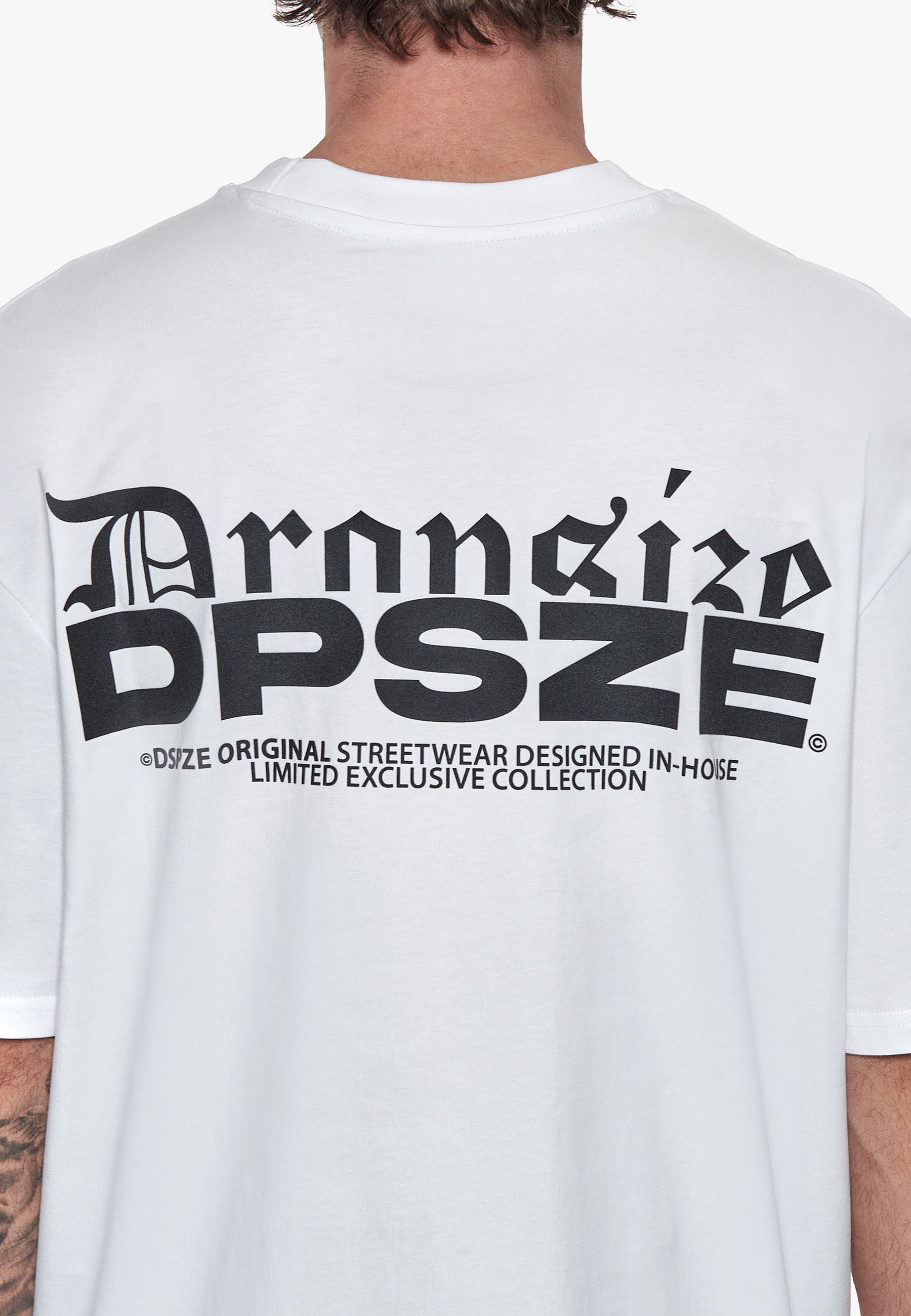 HEAVY OVERSIZE DPSZE SPLIT FONT T-SHIRT WHITE