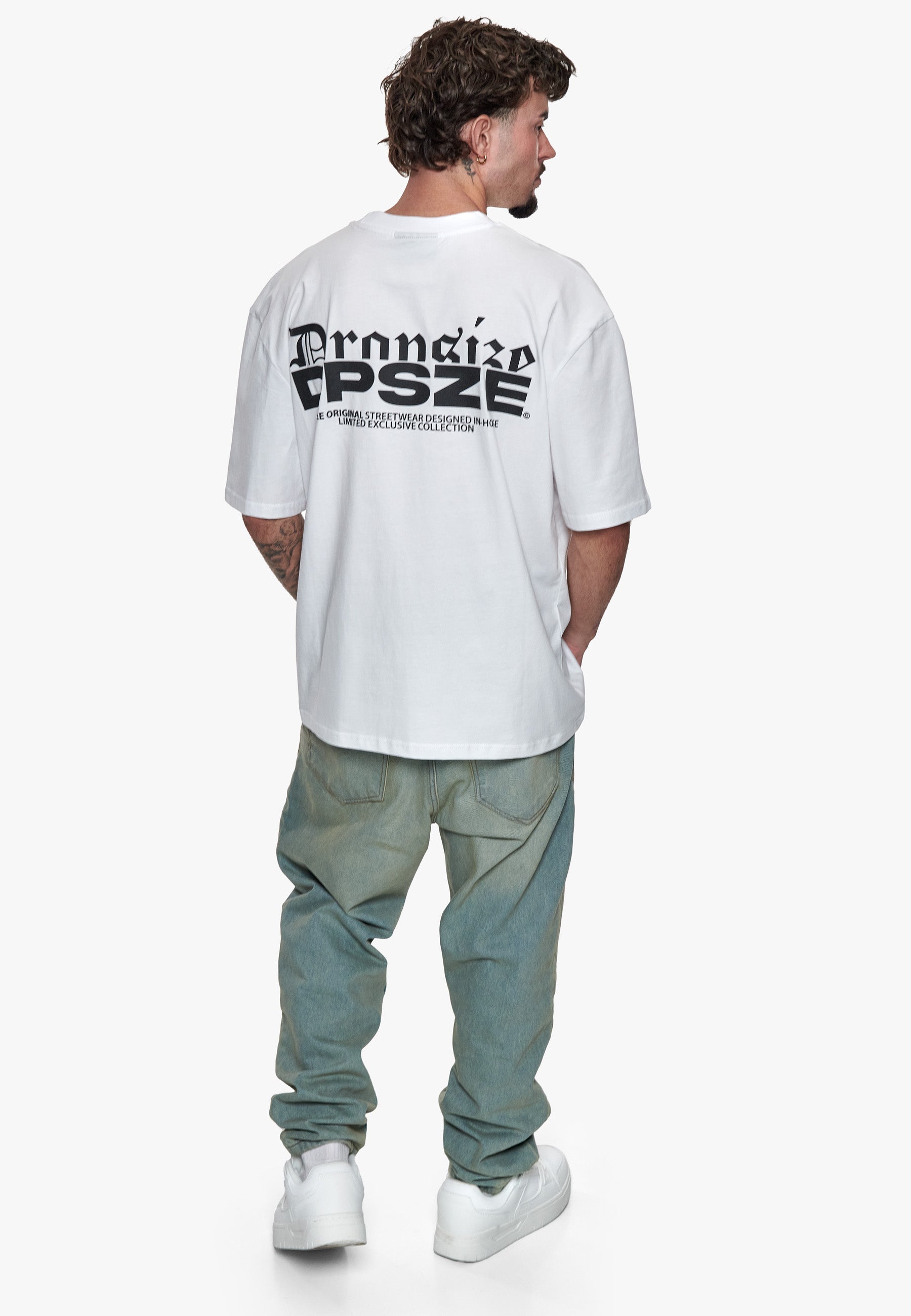 HEAVY OVERSIZE DPSZE SPLIT FONT T-SHIRT WHITE