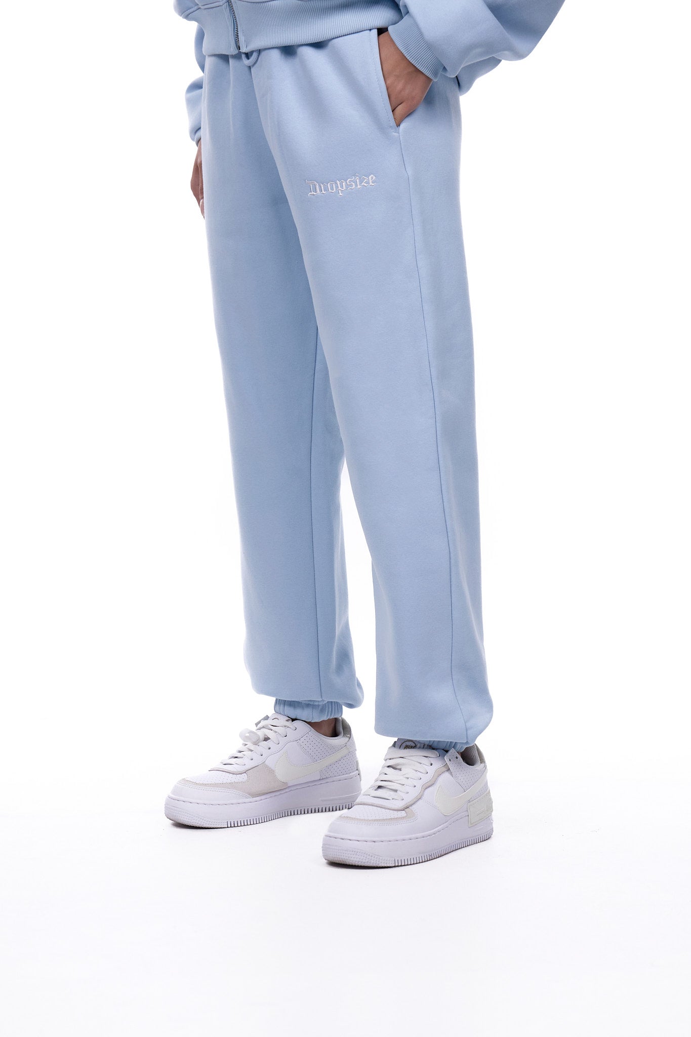 WOMENS BASIC JOGGER BABY BLUE