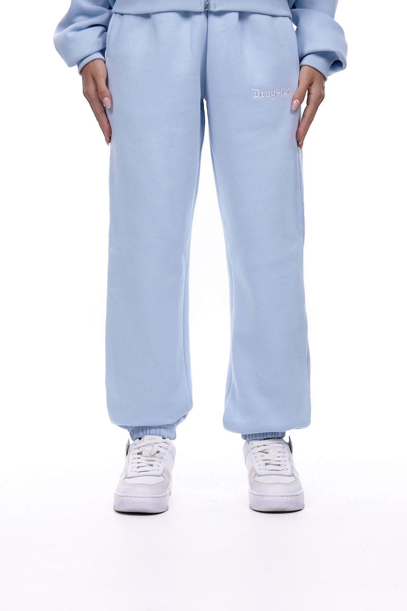 WOMENS BASIC JOGGER BABY BLUE