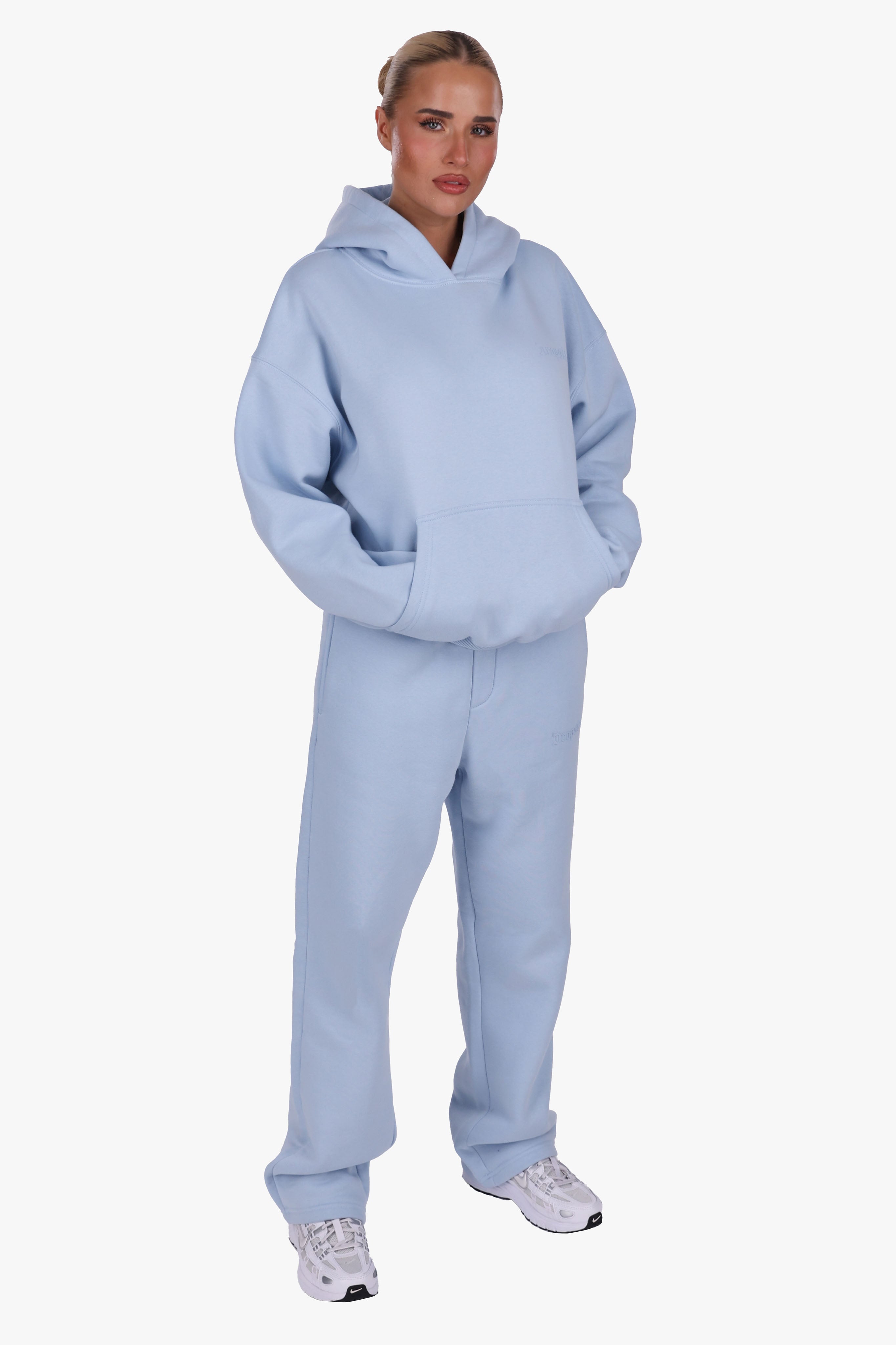 WOMEN BASIC COZY OPEN LEG JOGGER BABY BLUE