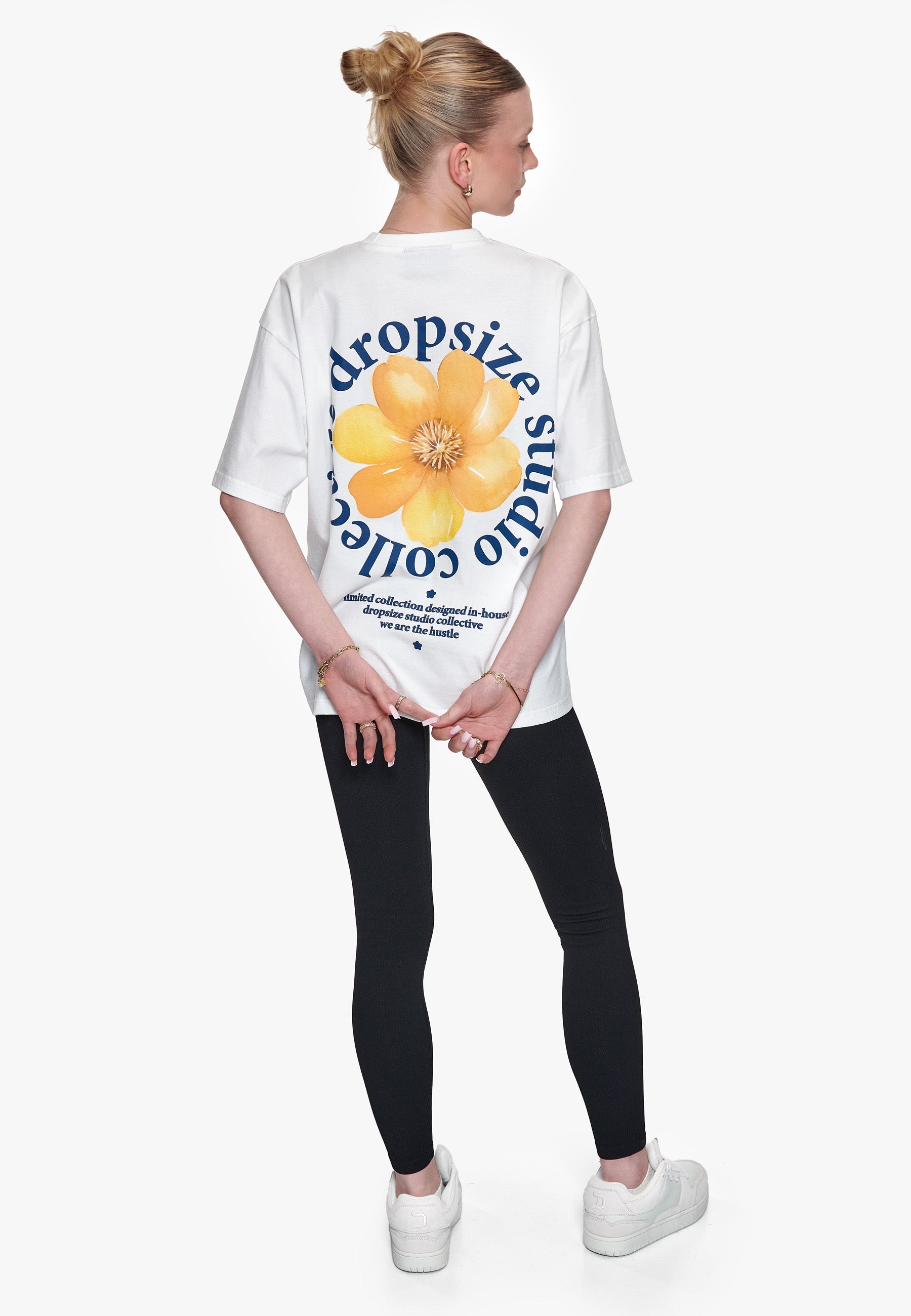 HEAVY OVERSIZE FLOWER T-SHIRT CREAM WHITE