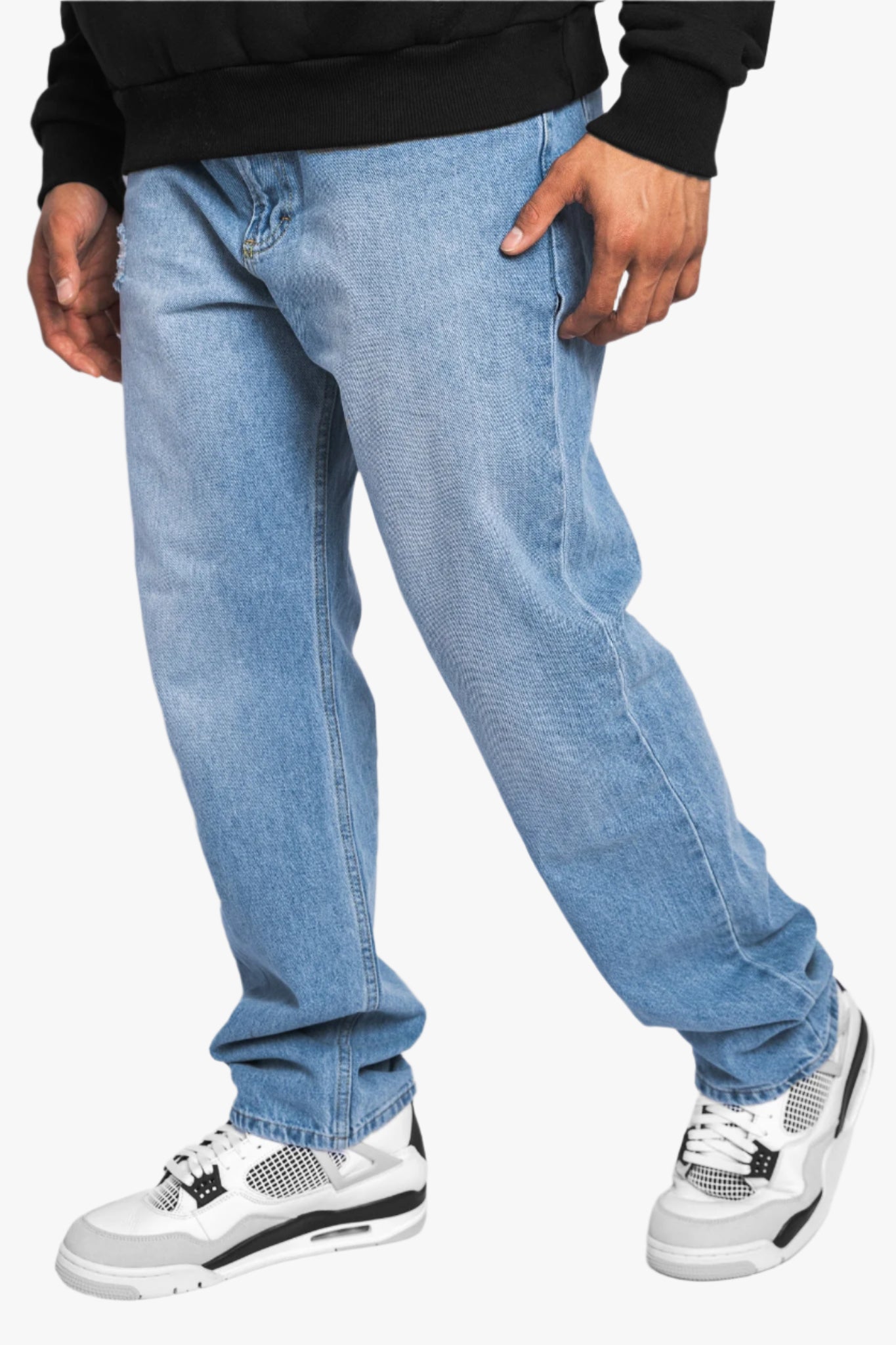 V2 LOOSE FIT JEANS LIGHT BLUE