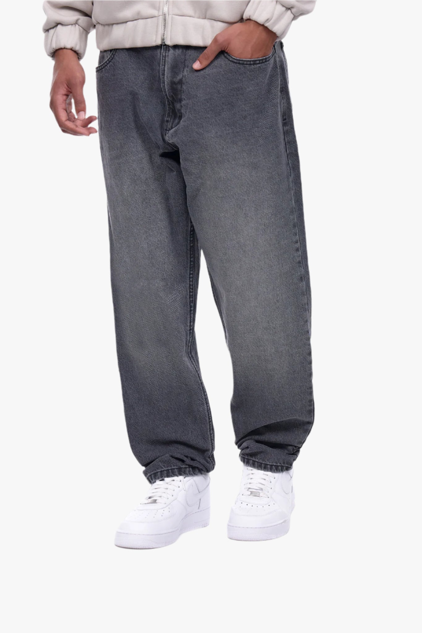 LOOSE FIT WASHED BLACK JEANS