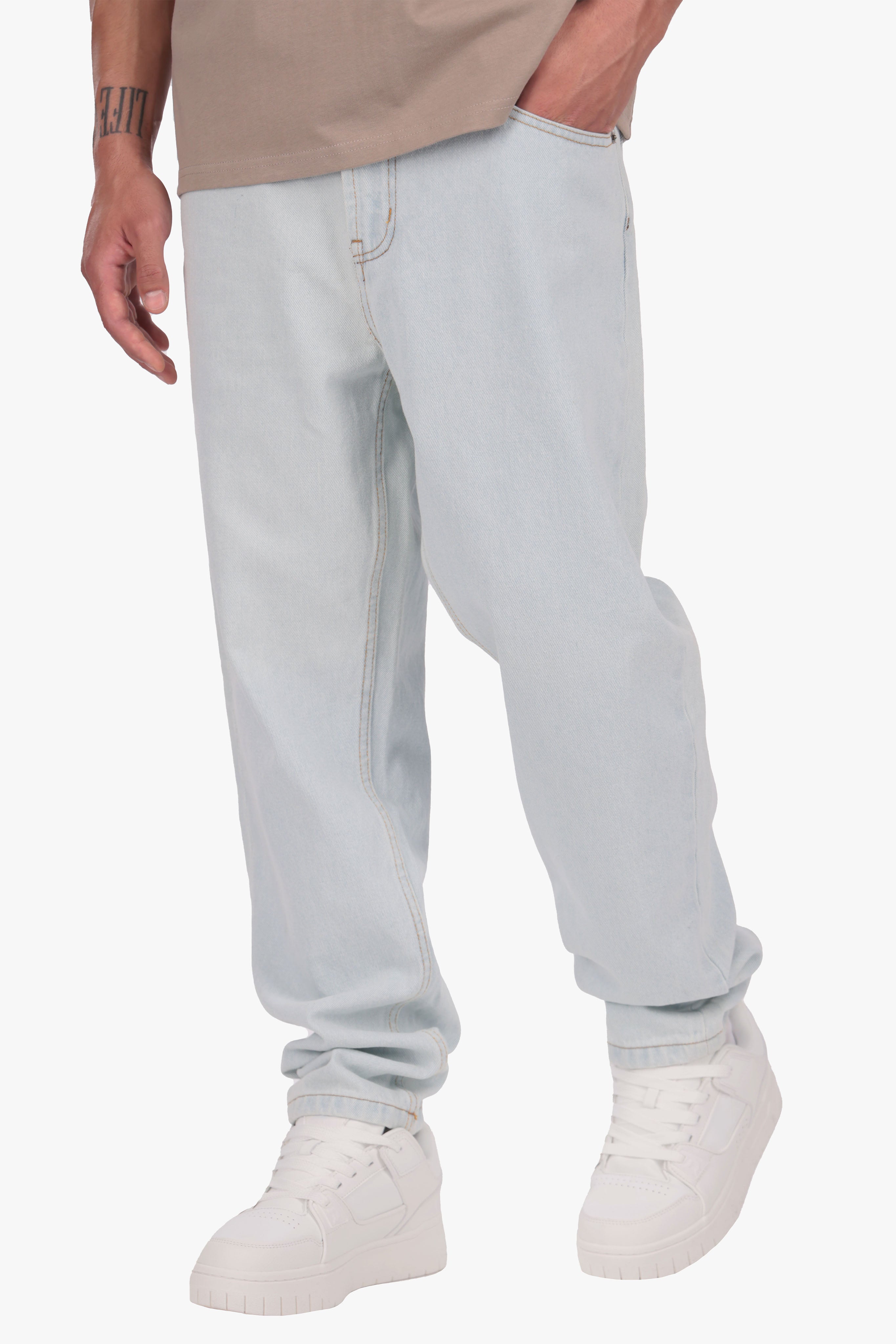 CARROT REGULAR LIGHT BLUE JEANS
