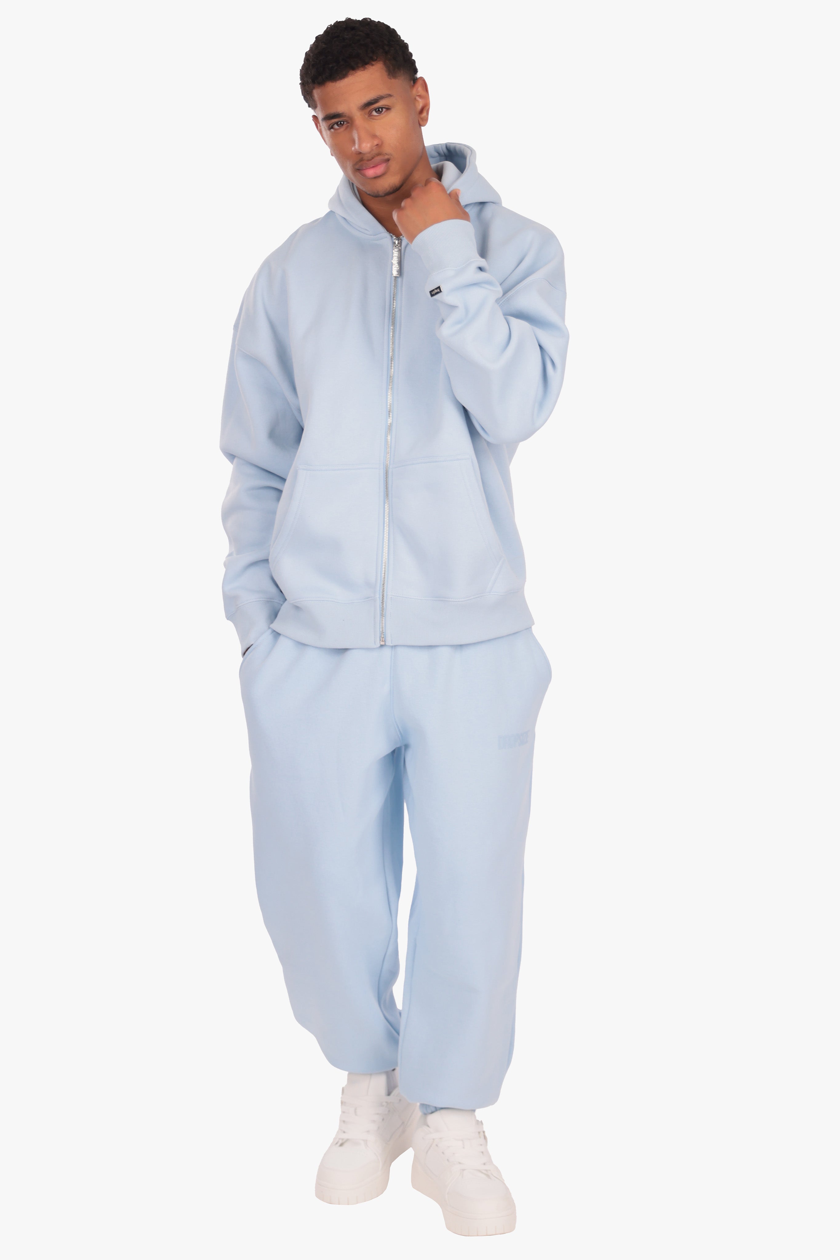 HEAVY LOOSE FIT JOGGER BABY BLUE