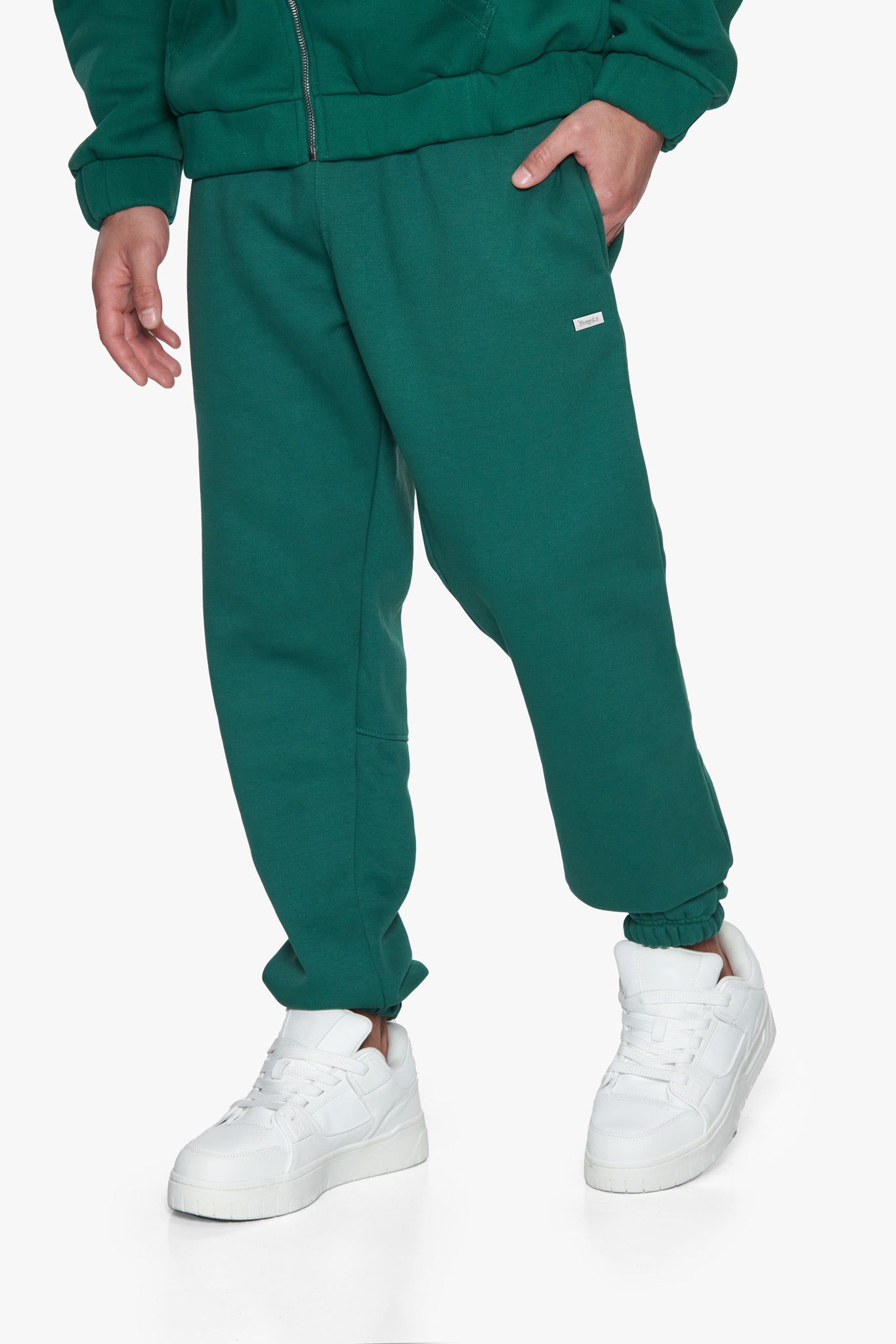 METAL PATCH JOGGER GREEN
