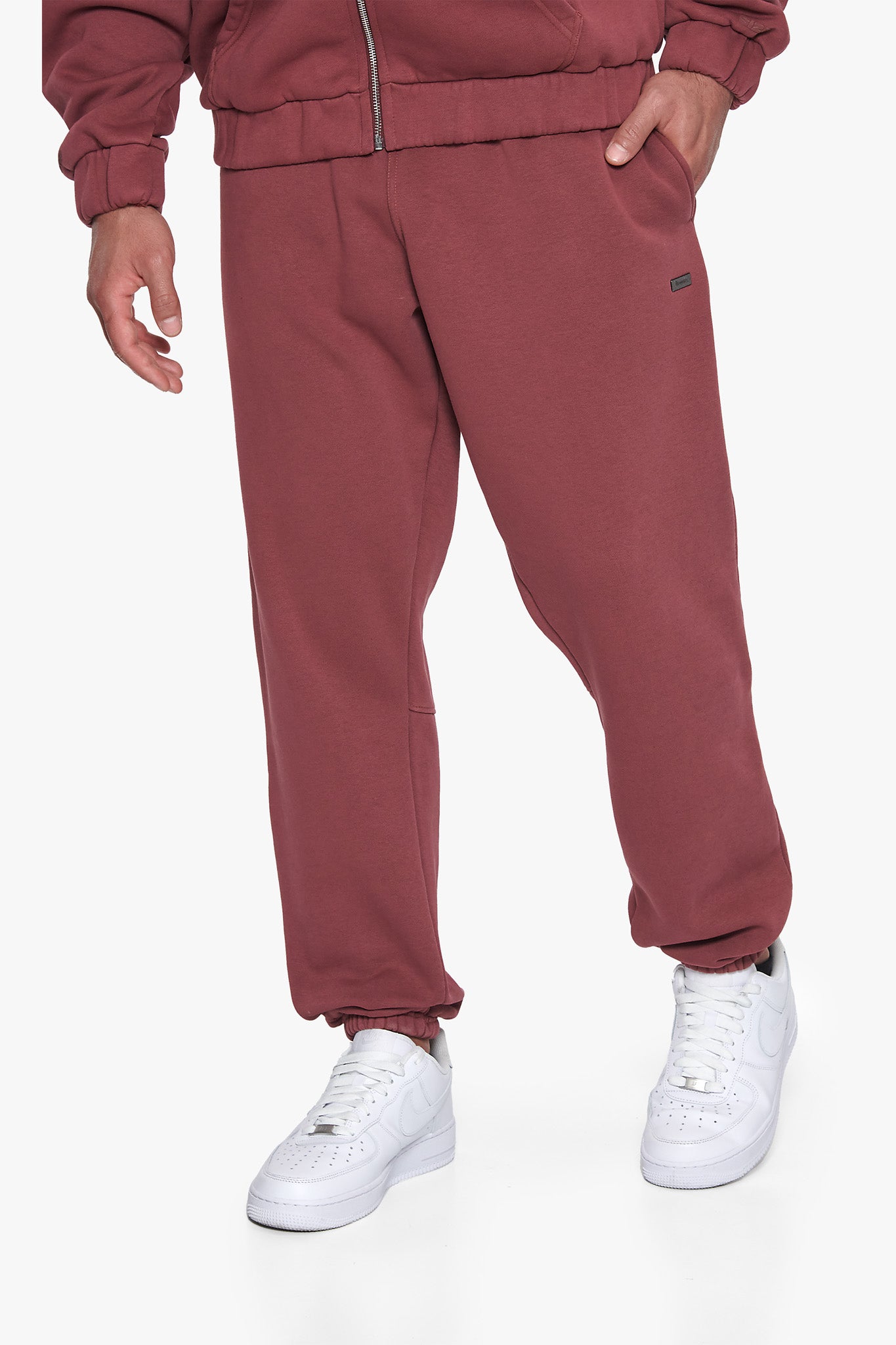 METAL PATCH JOGGER BURGUNDY