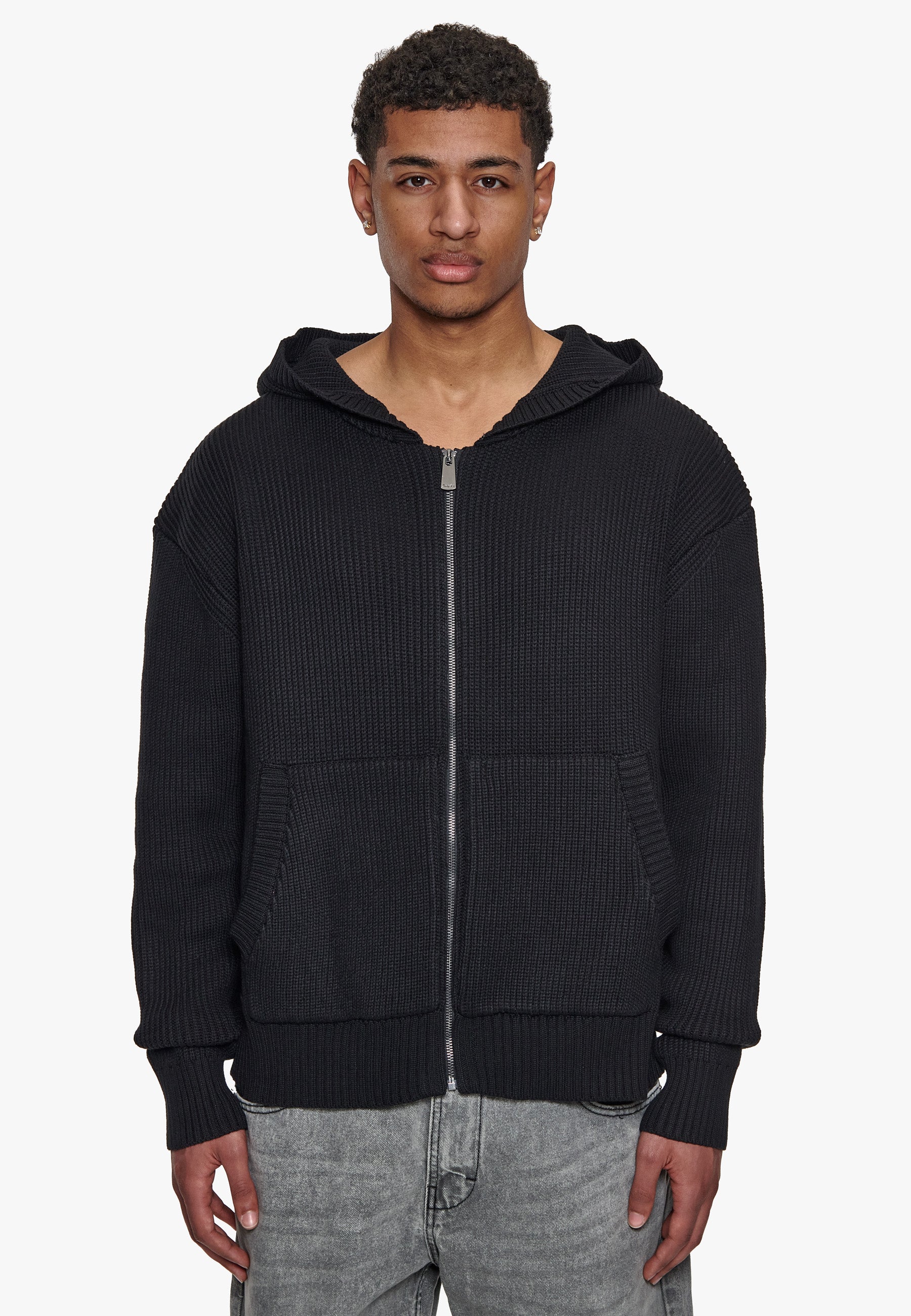 KNITTED ZIP-HOODIE BLACK