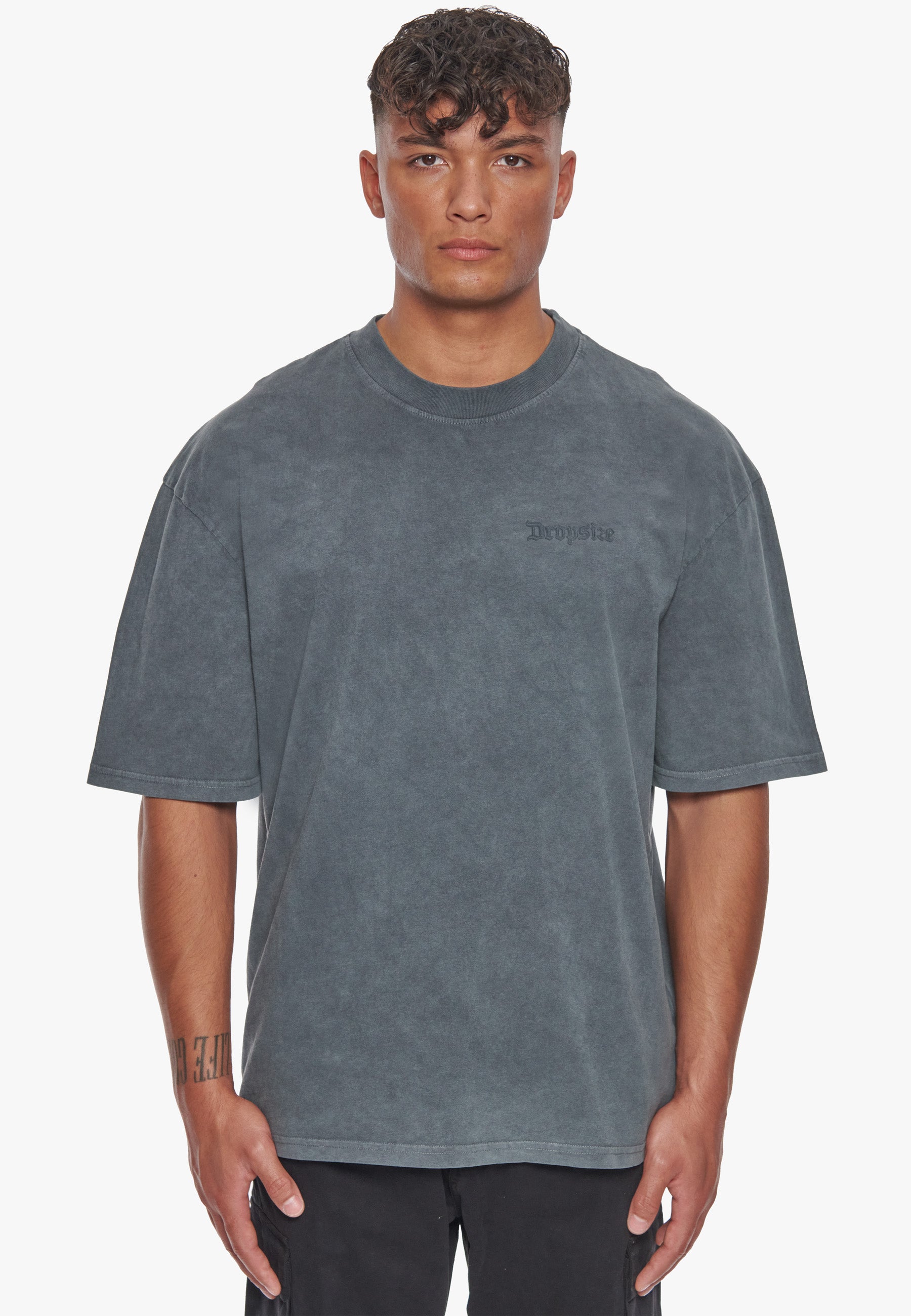 HEAVY OVERSIZE EMBO T-SHIRT WASHED GREY