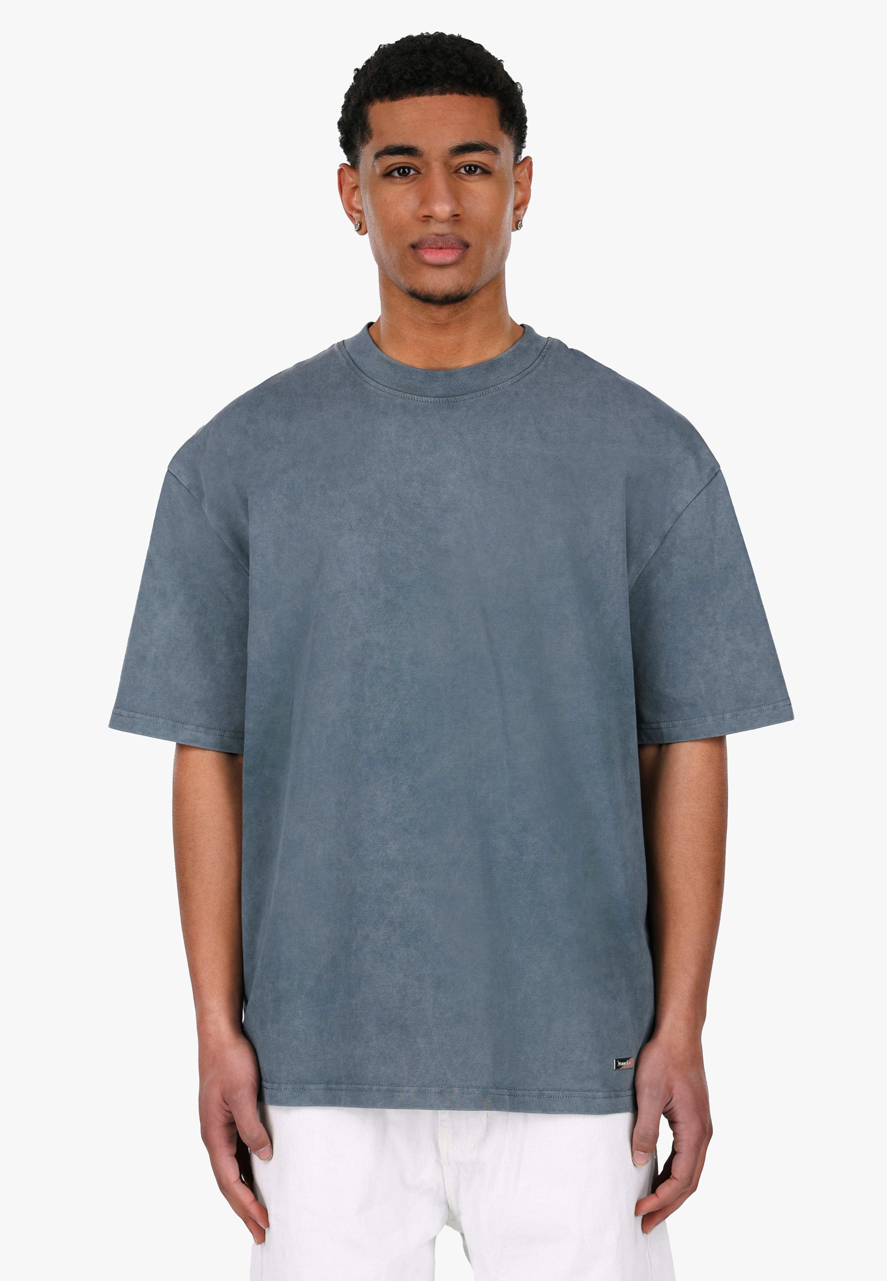 HEAVY OVERSIZE METAL PATCH T-SHIRT ACID WASHED GREY