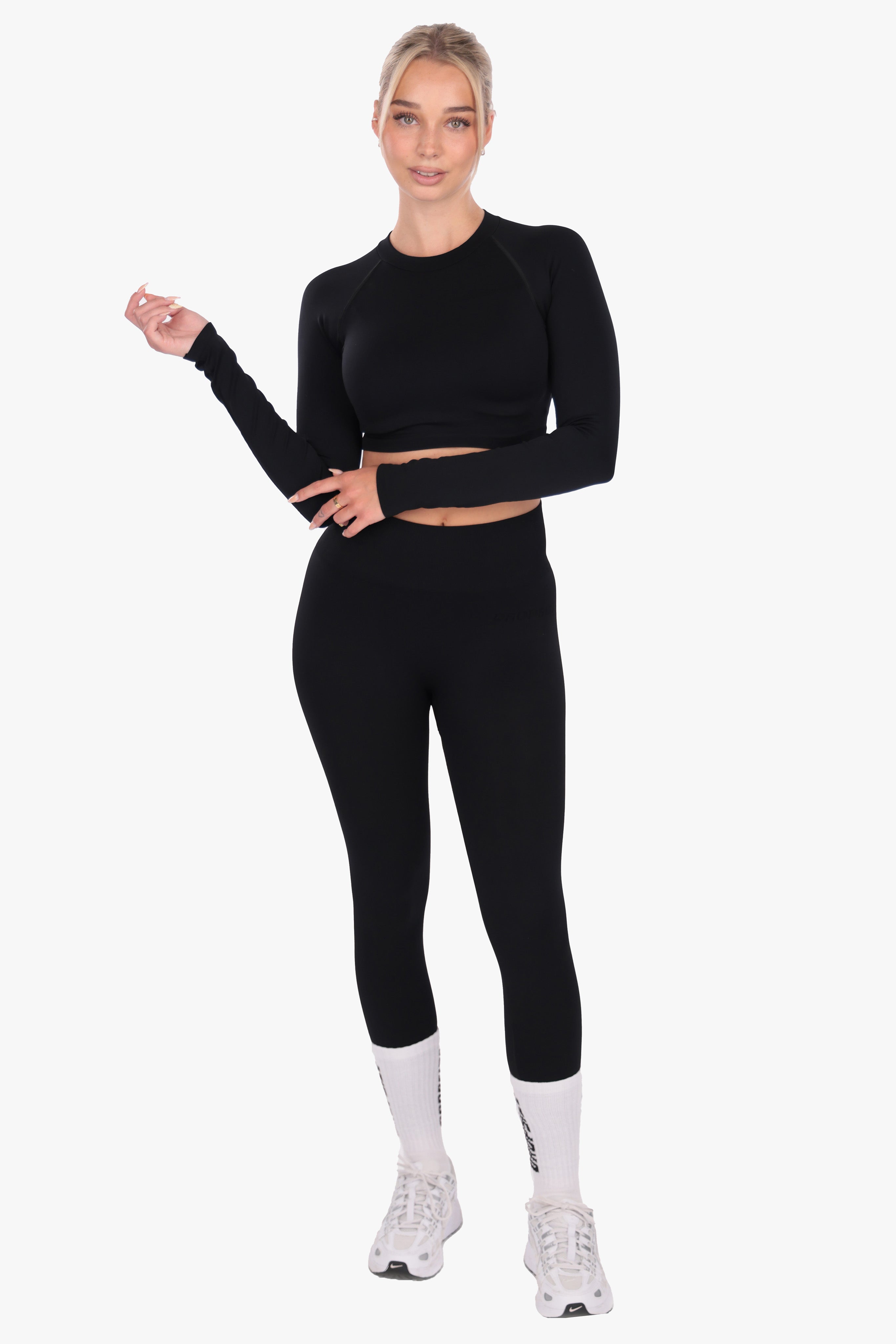 WOMEN ACTIVEWEAR SET BLACK