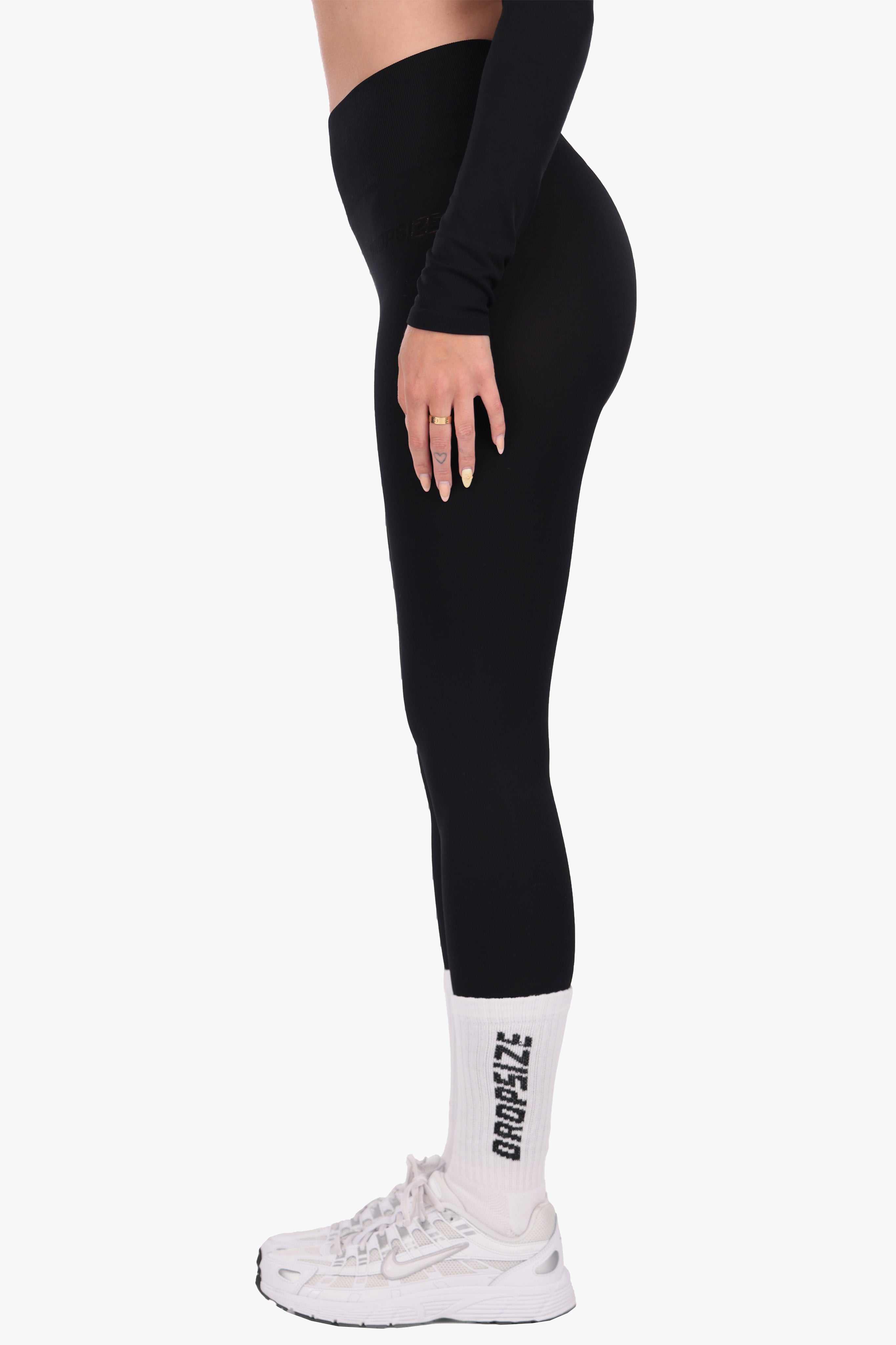 WOMEN ACTIVEWEAR SET BLACK