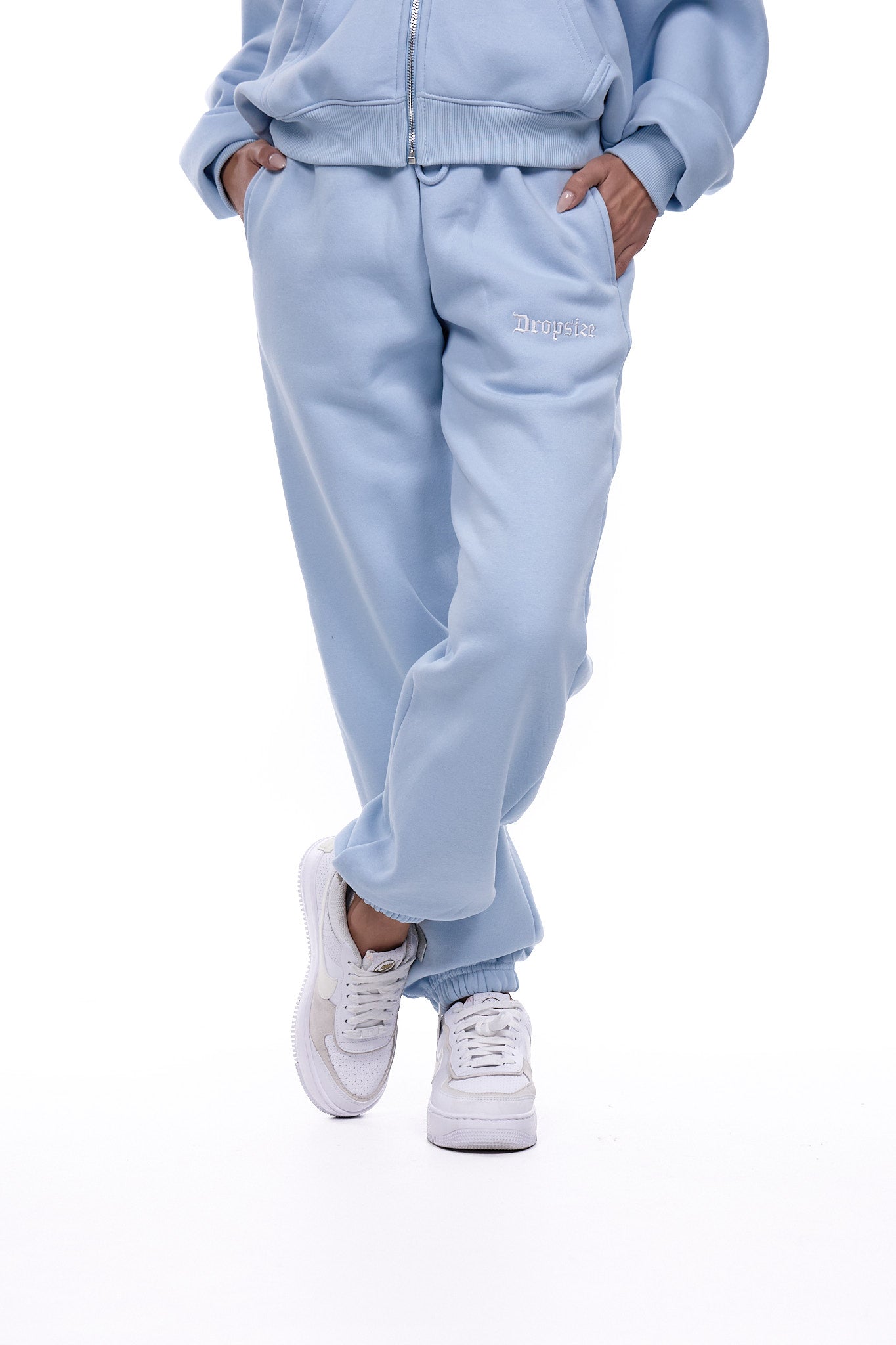 WOMENS BASIC JOGGER BABY BLUE