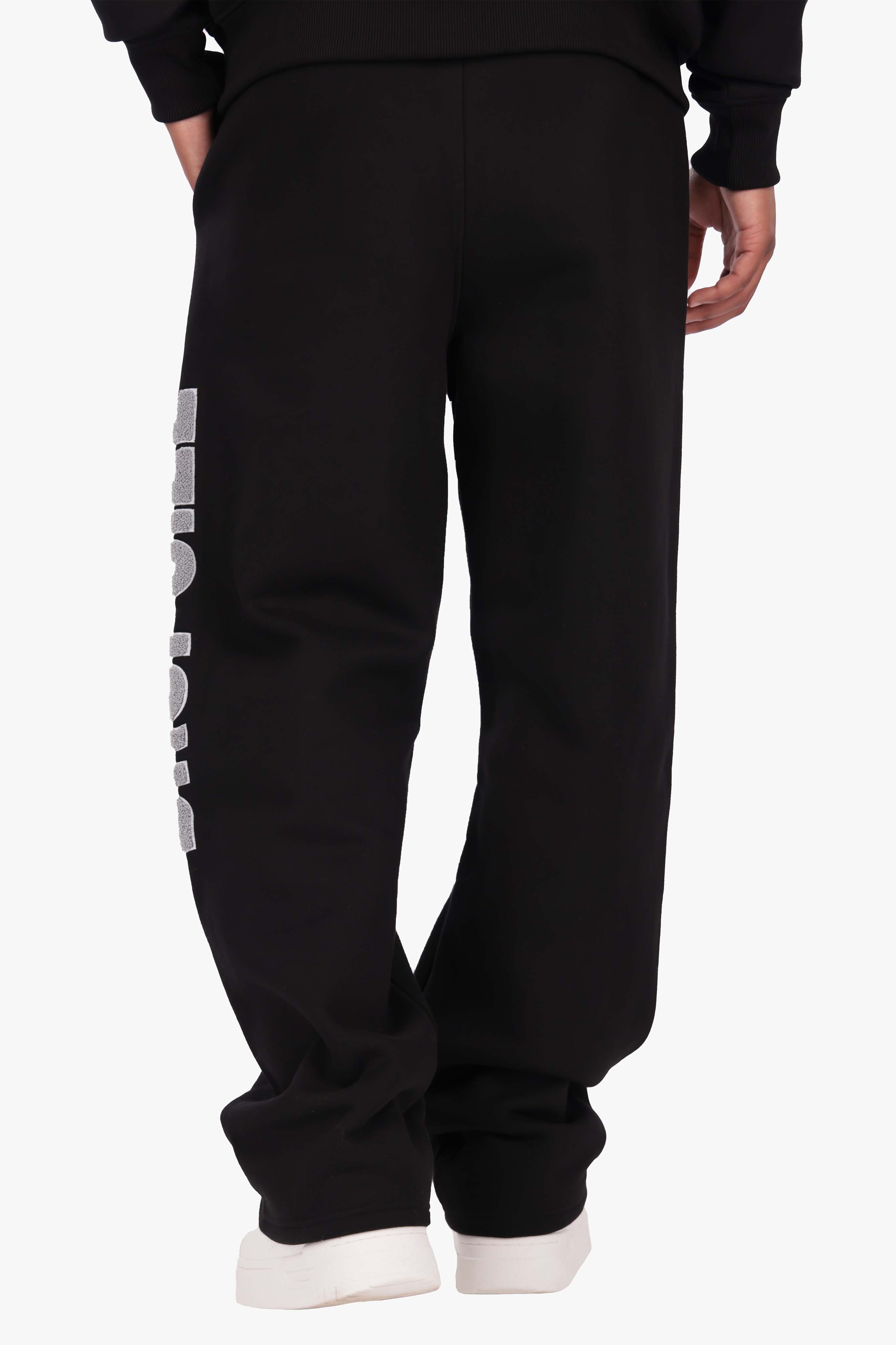SPLIT FROTTEE EMBO SWEATPANTS BLACK