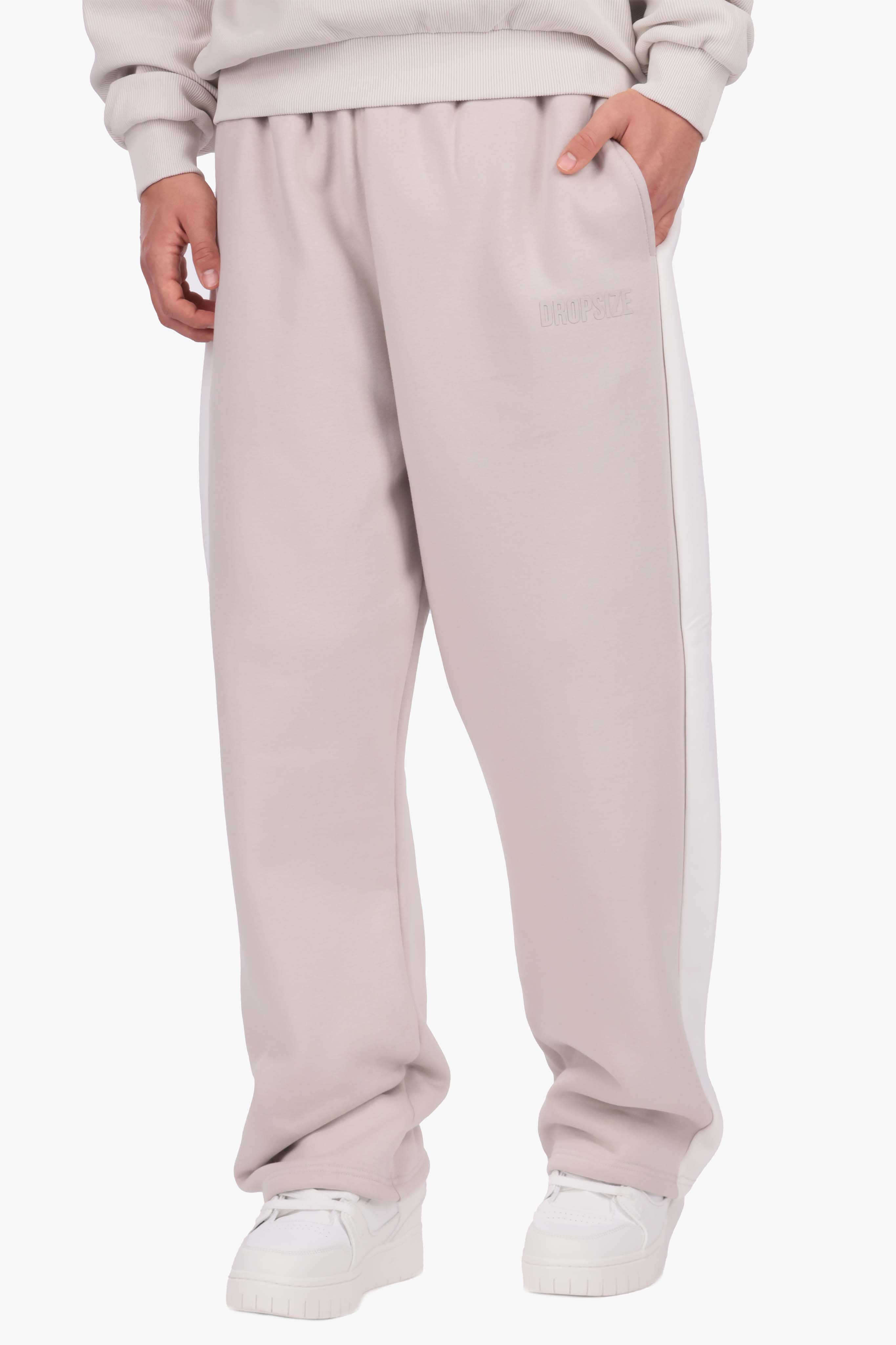 OPEN LEG JOGGER CONTRAST SIDESTRIPE MOON BEAM