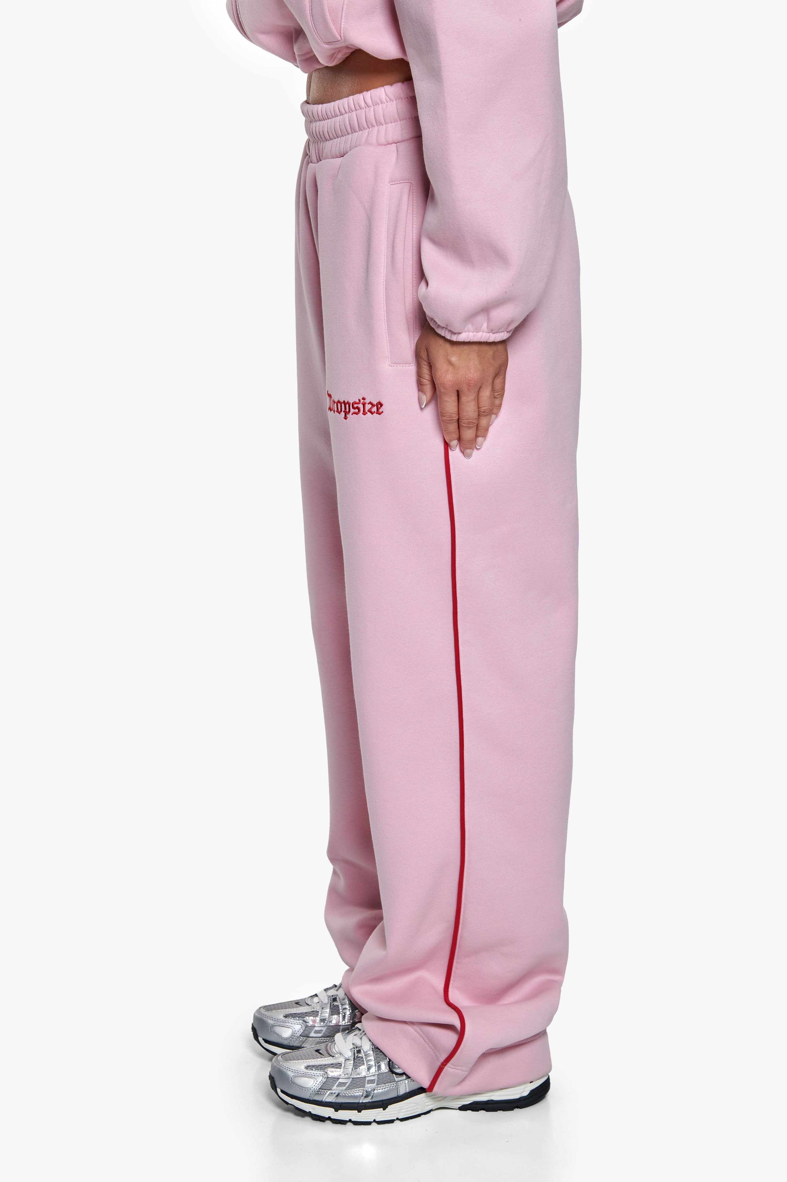 CONTRAST EMBROIDERY WOMEN OPEN LEG JOGGER PINK