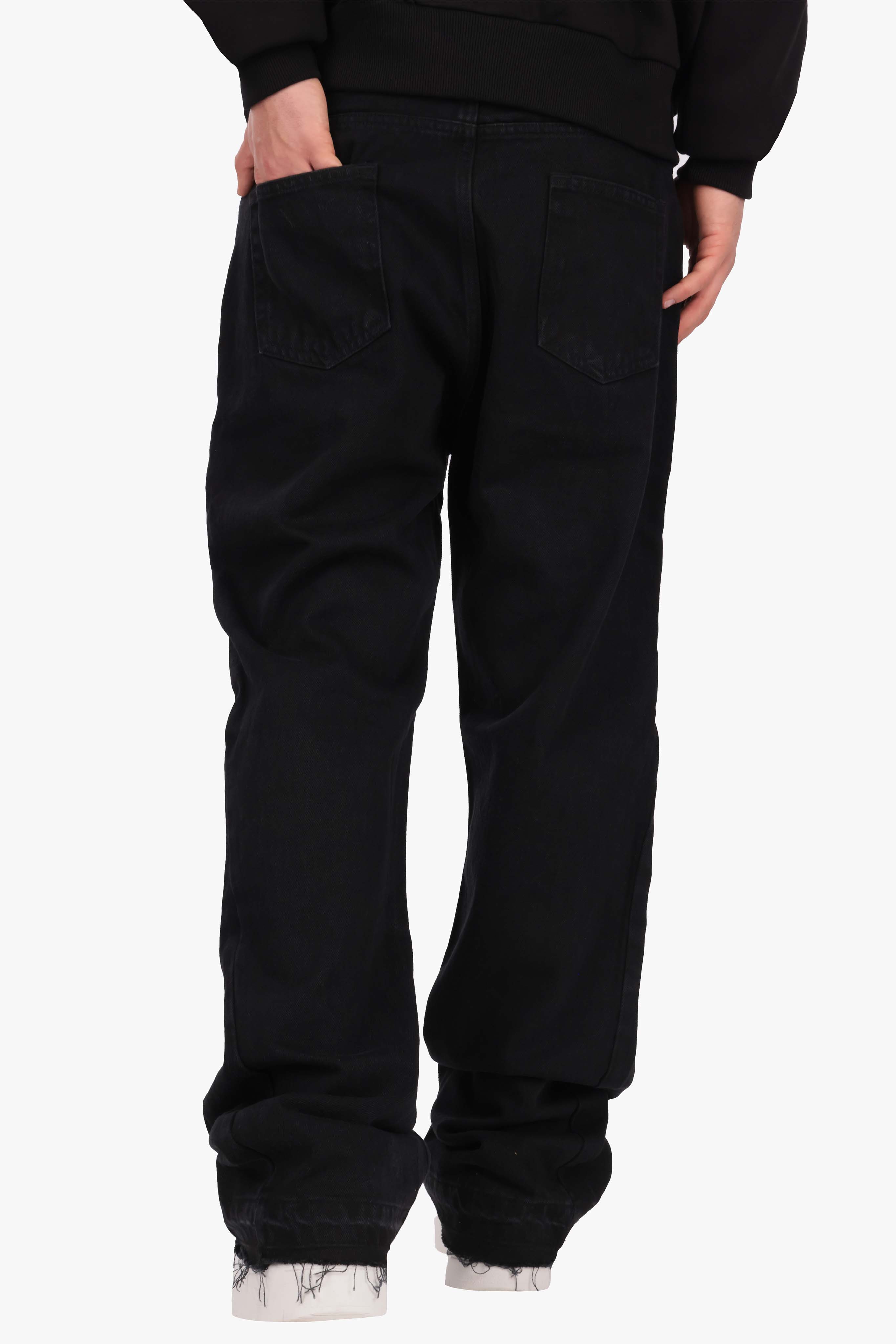 FLARE FIT JEANS BLACK