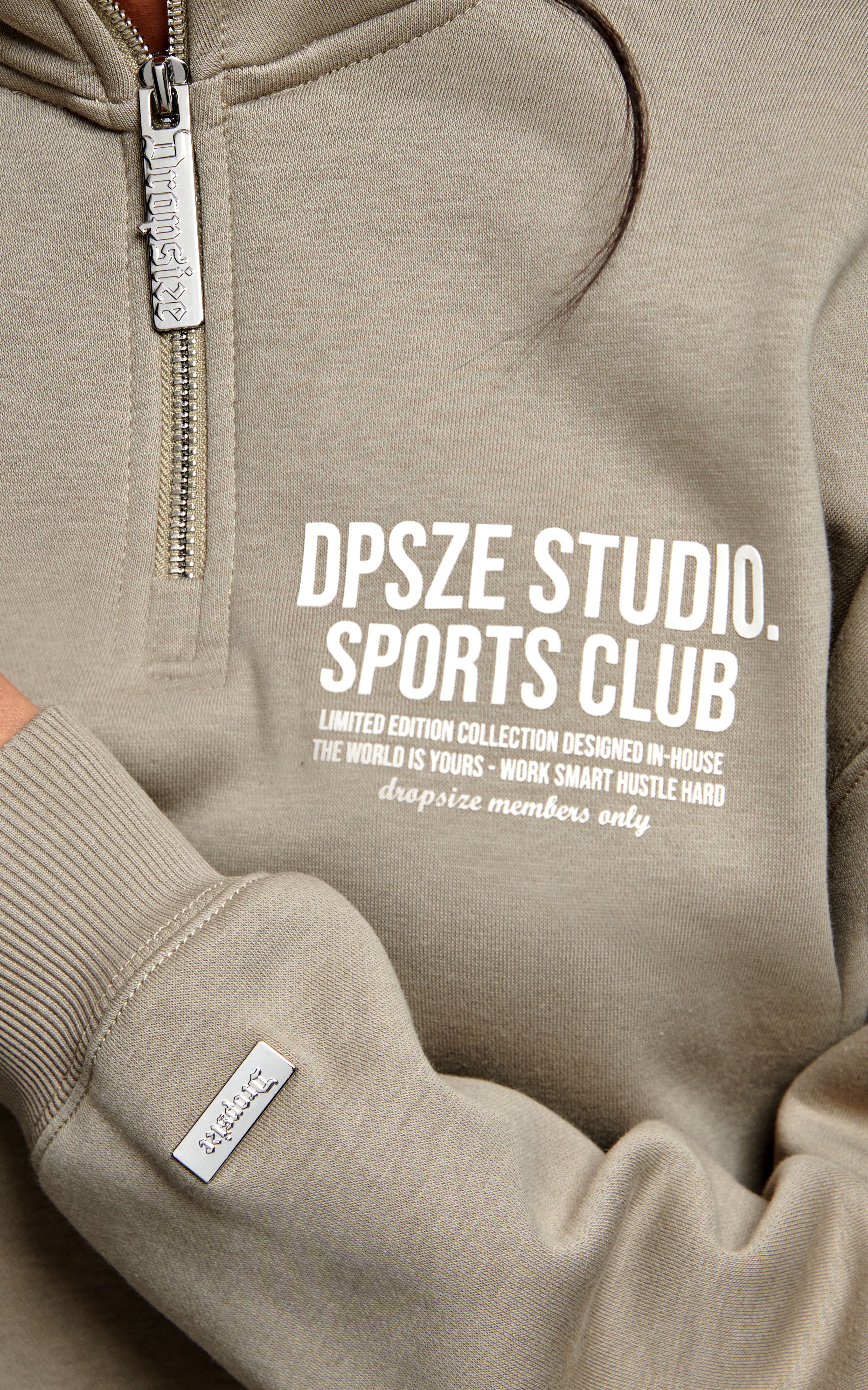 HEAVY OVERSIZED LADIES BACKPRINT HALF ZIP HOODIE KHAKI