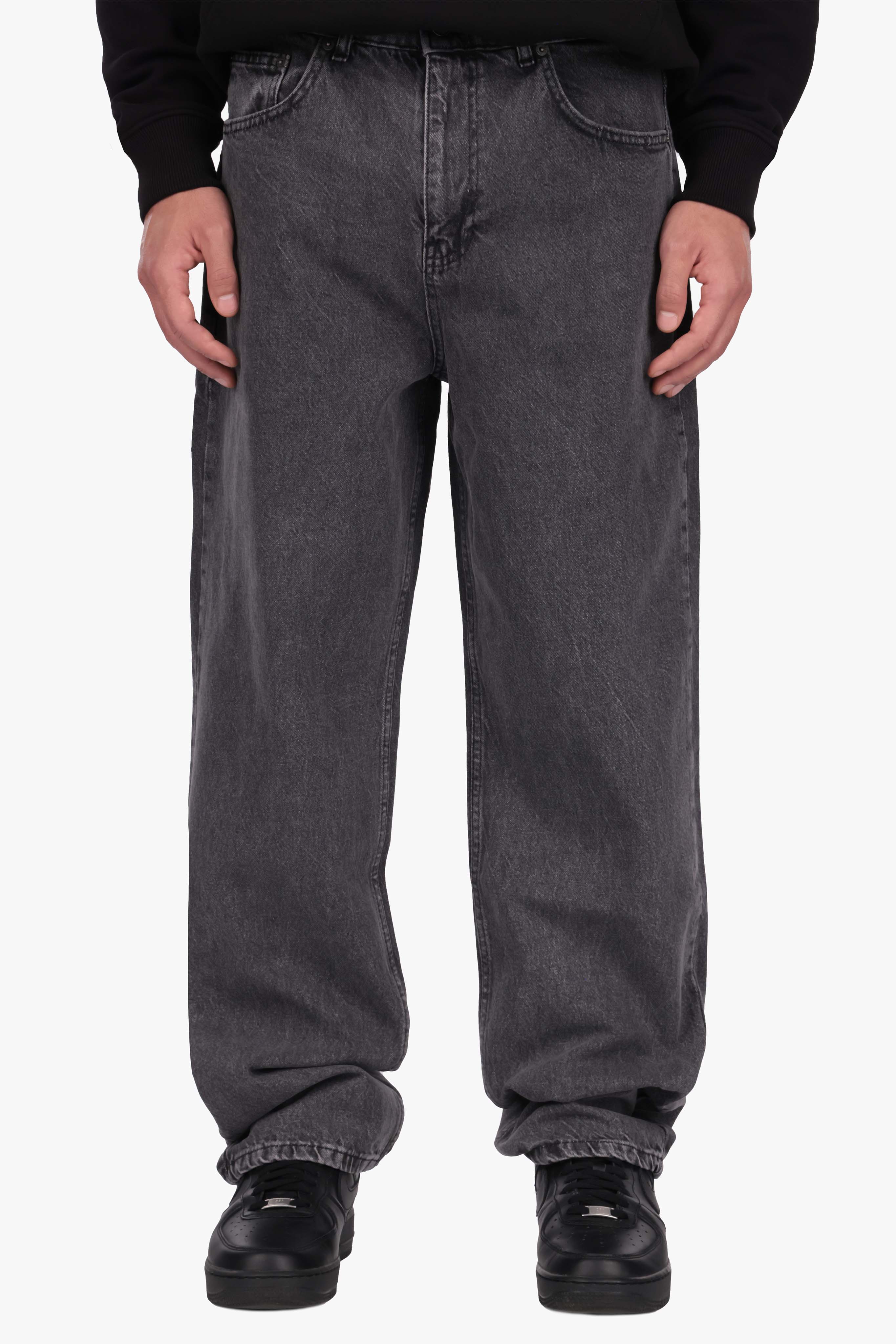 STRAIGHT LEG JEANS WASHED GREY