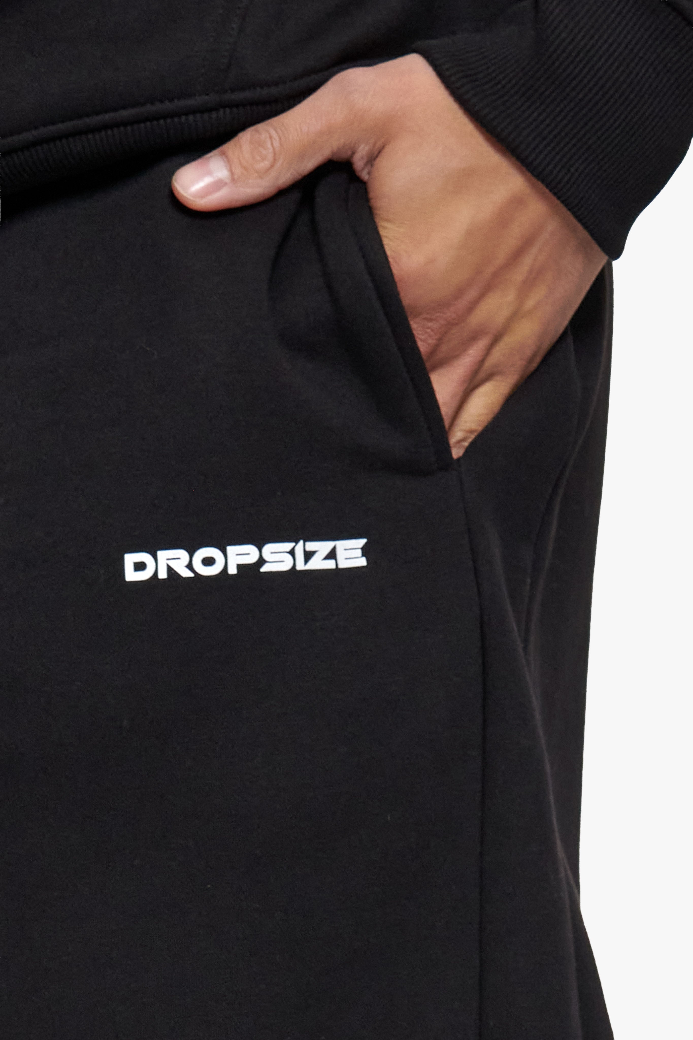 HD OPEN LEG JOGGER BLACK