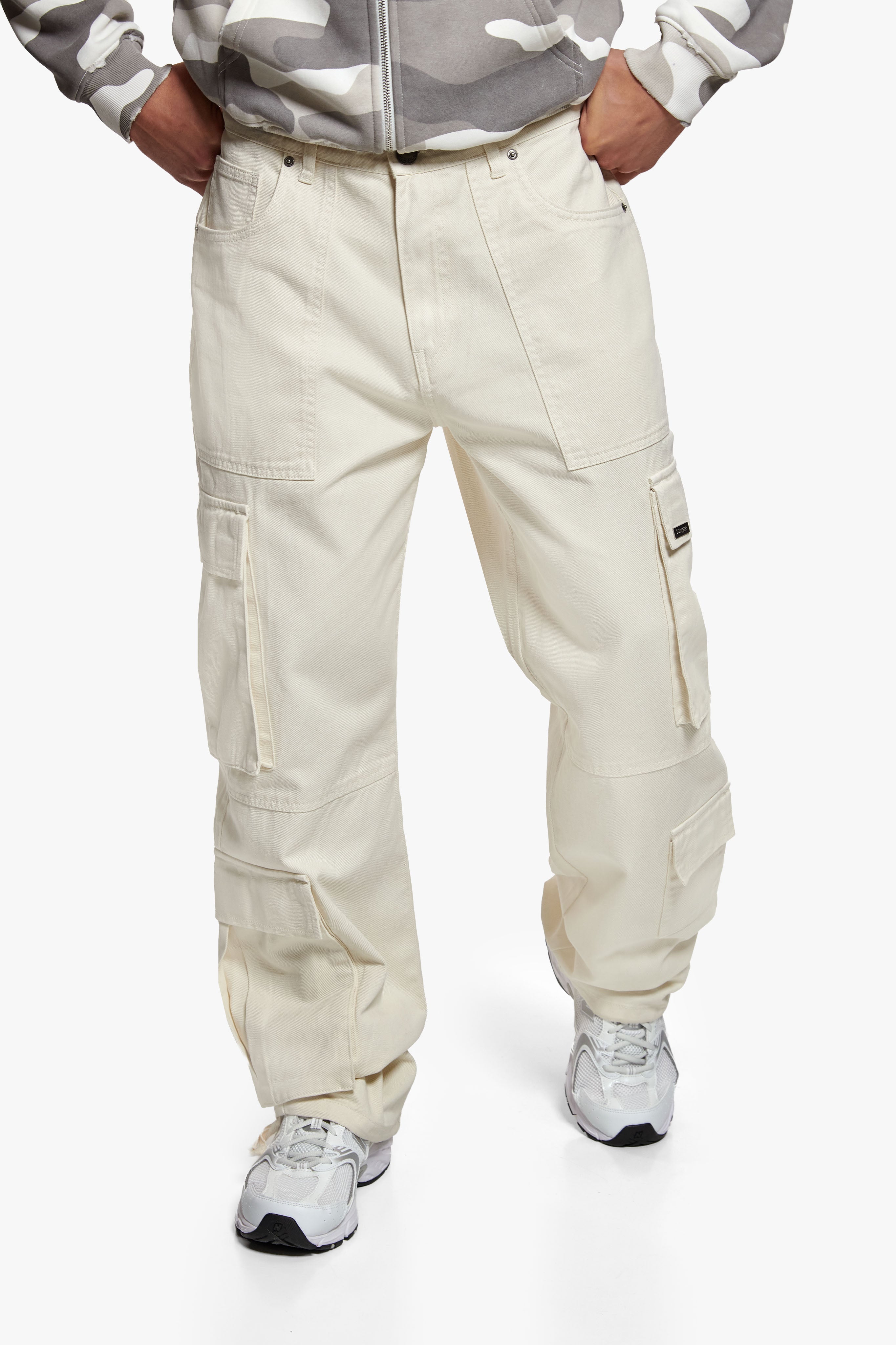 CARGO PANTS CREAM WHITE